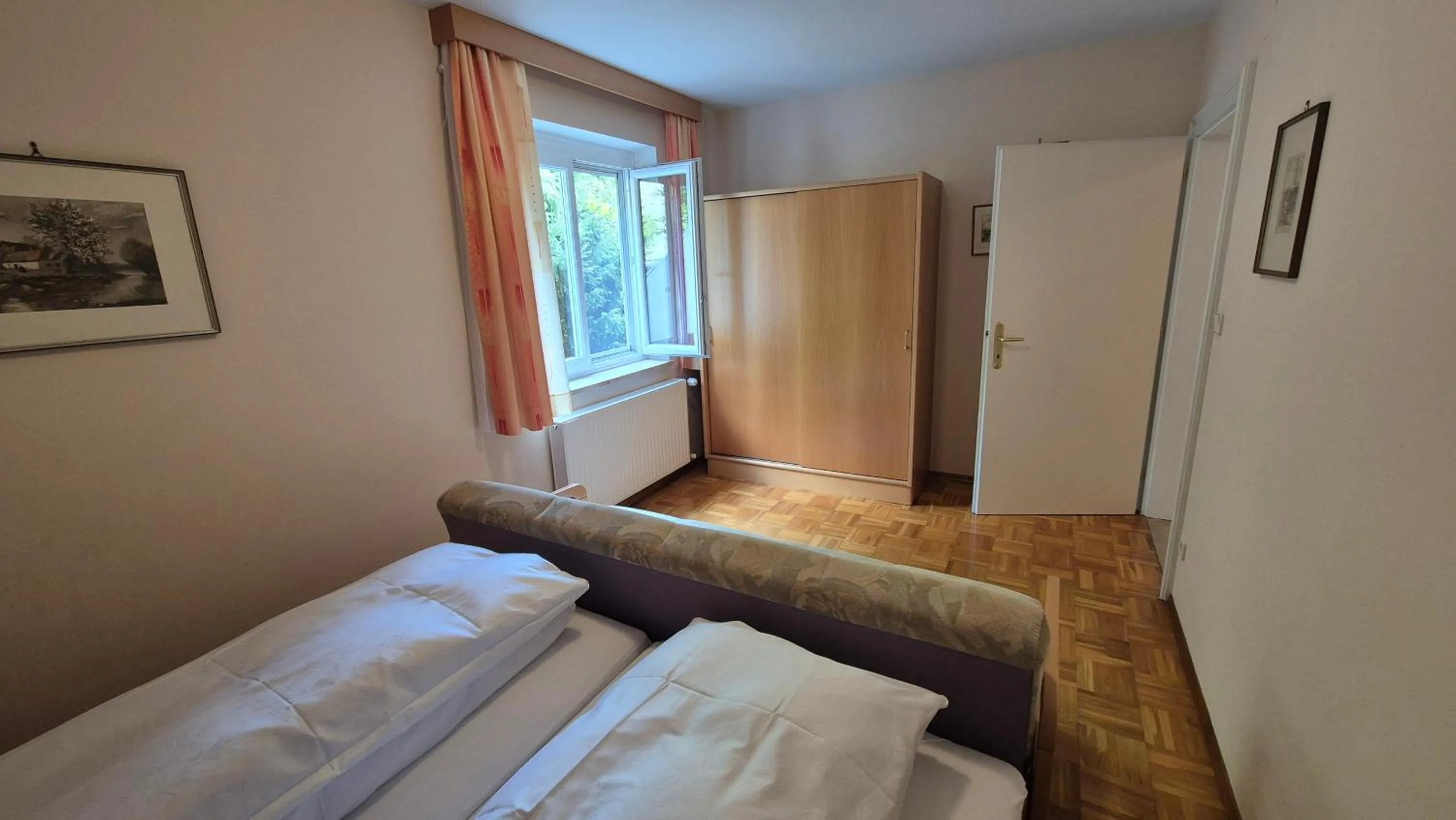 Bedroom, Bed in Haus Kraller-Urlaub mit Seeblick
