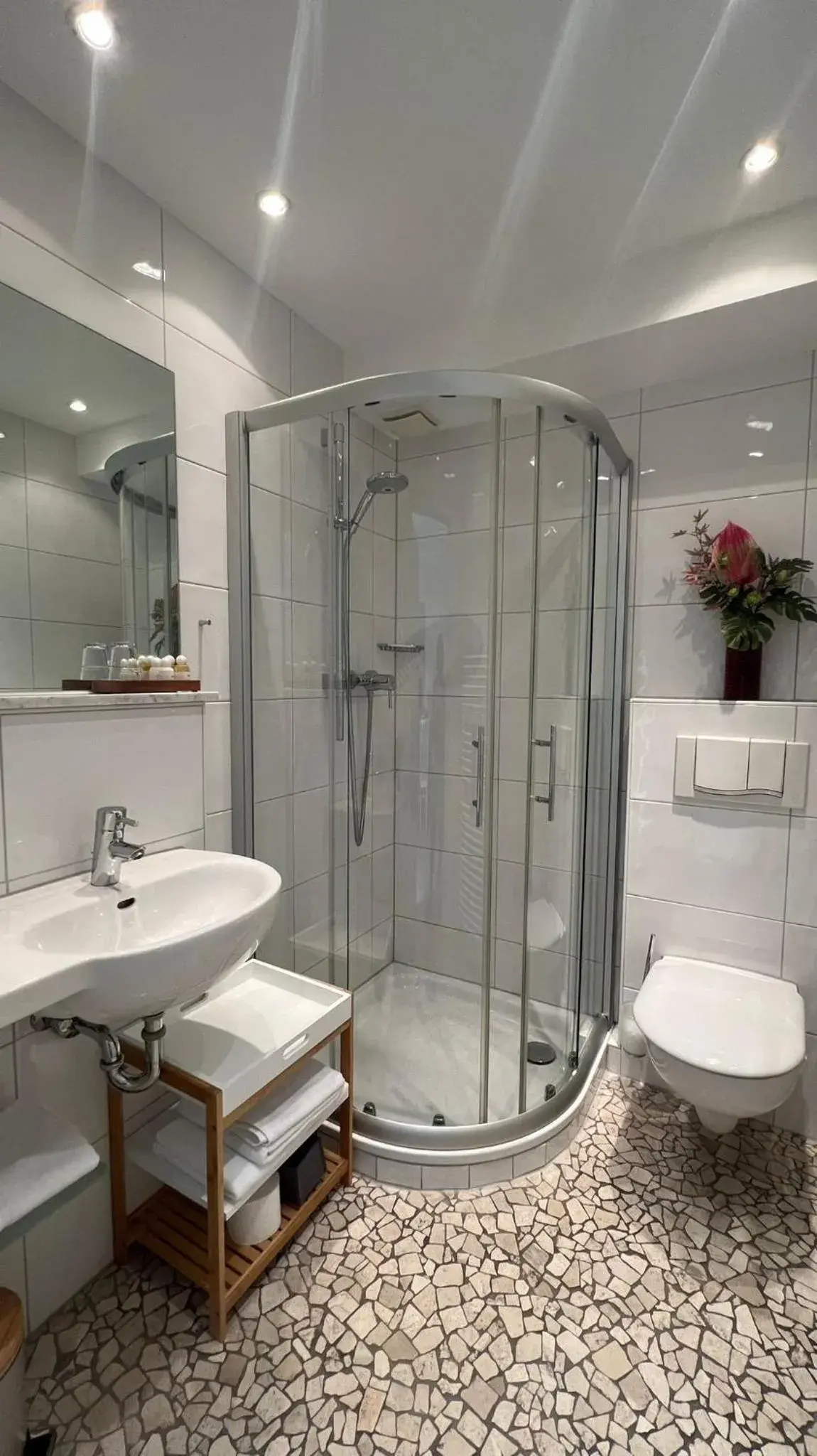 Double Room - single occupancy in Hotel Victoria Double Room - single occupancy in Hotel Victoria