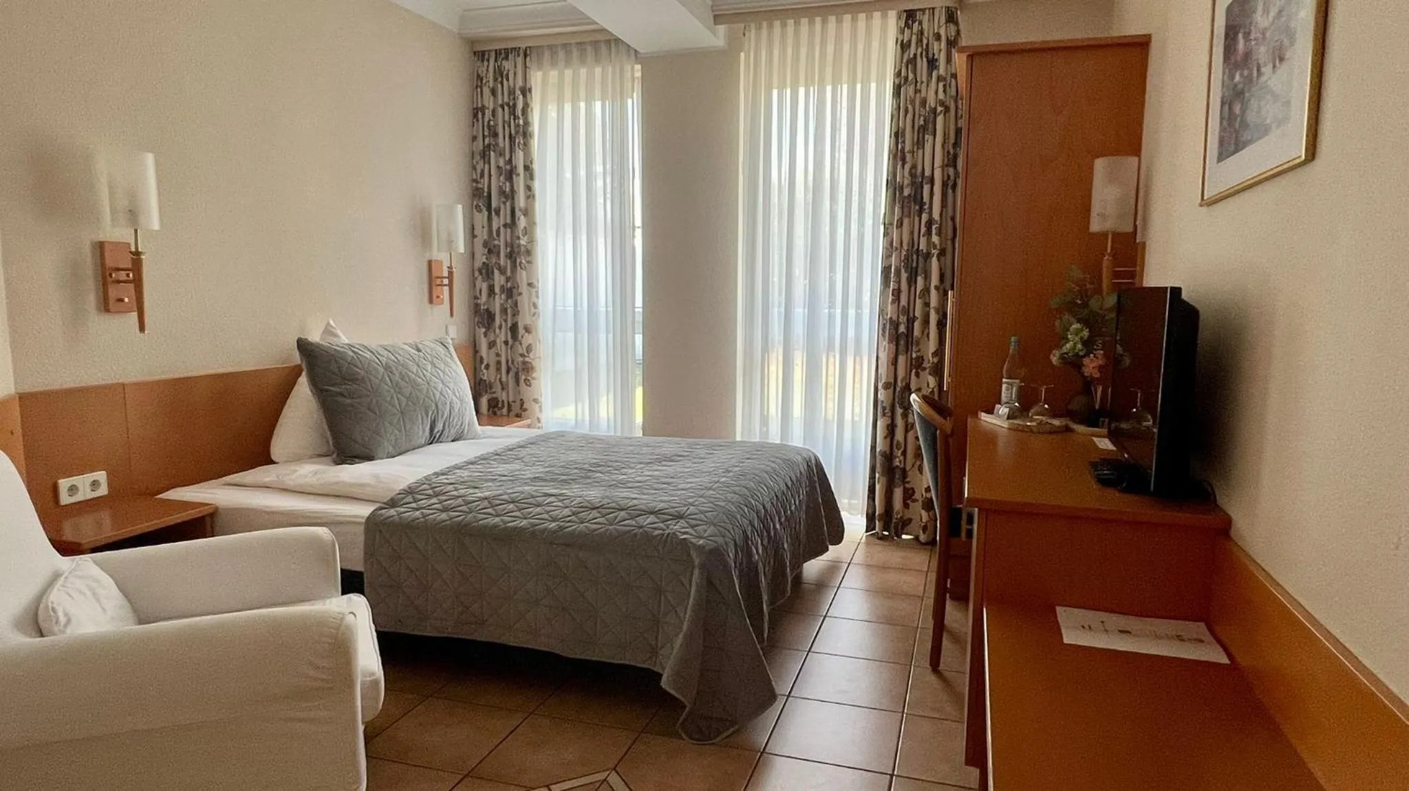 Bed in Hotel Victoria