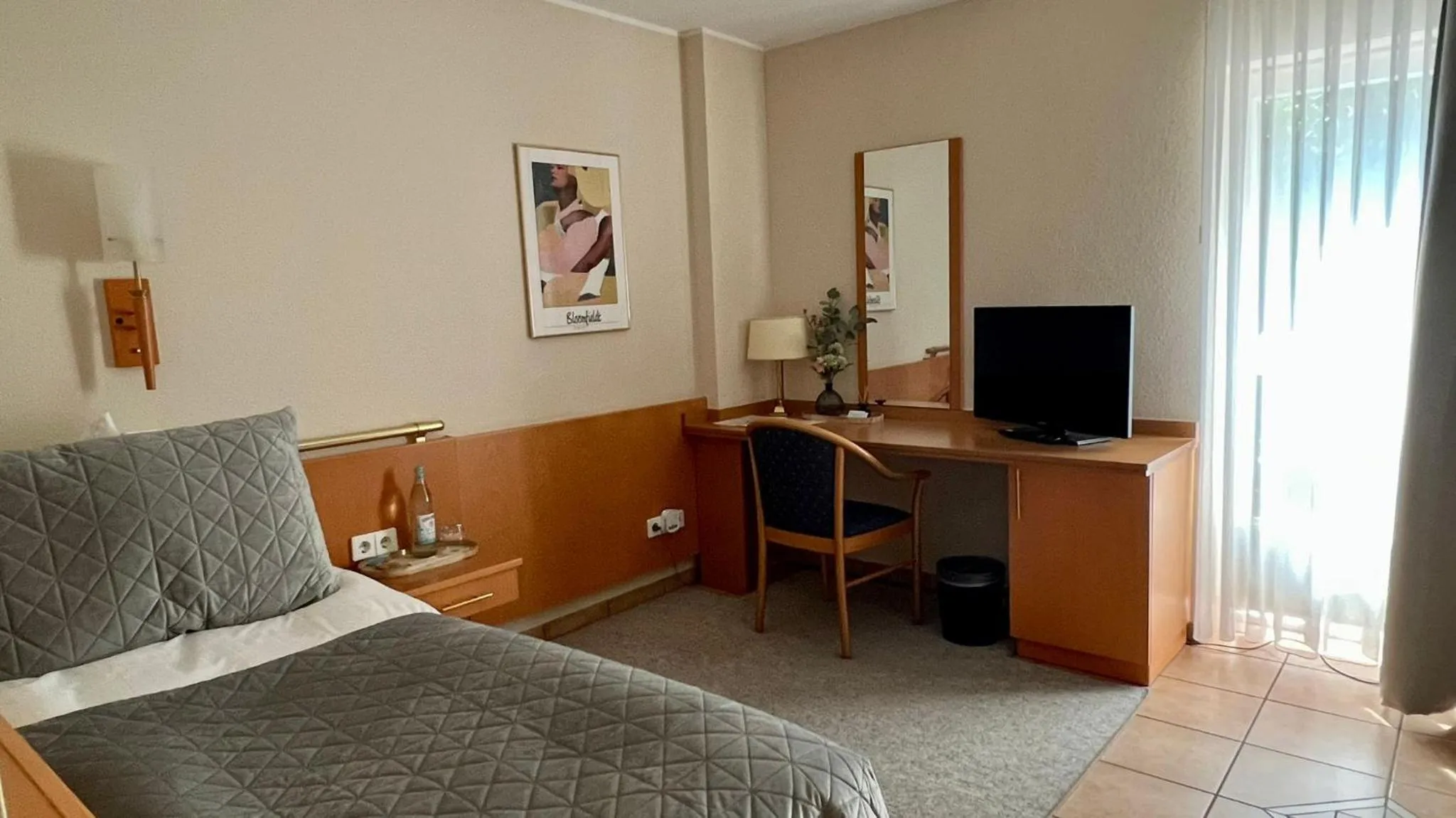 Bed in Hotel Victoria