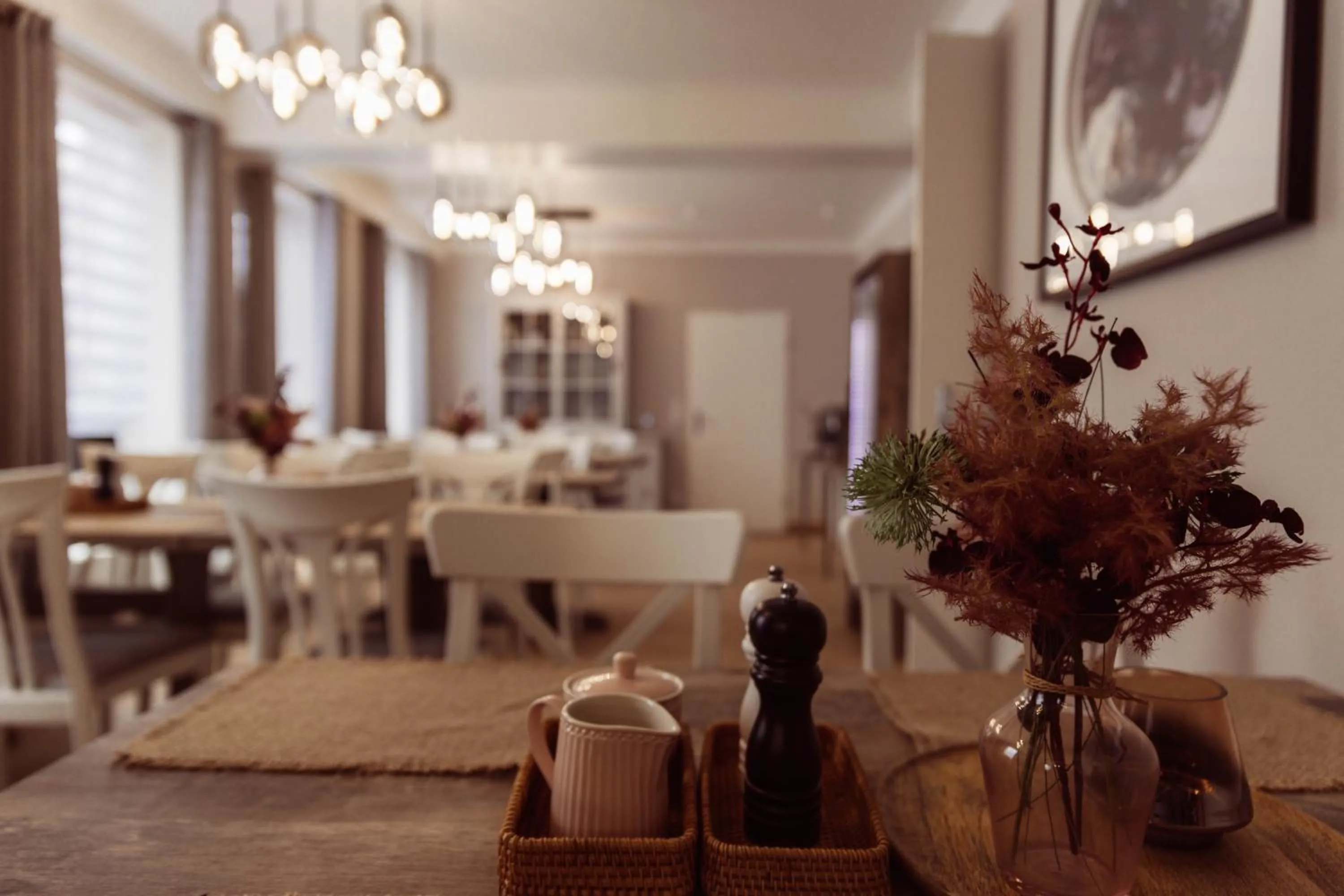 Restaurant/places to eat in Hotel Victoria