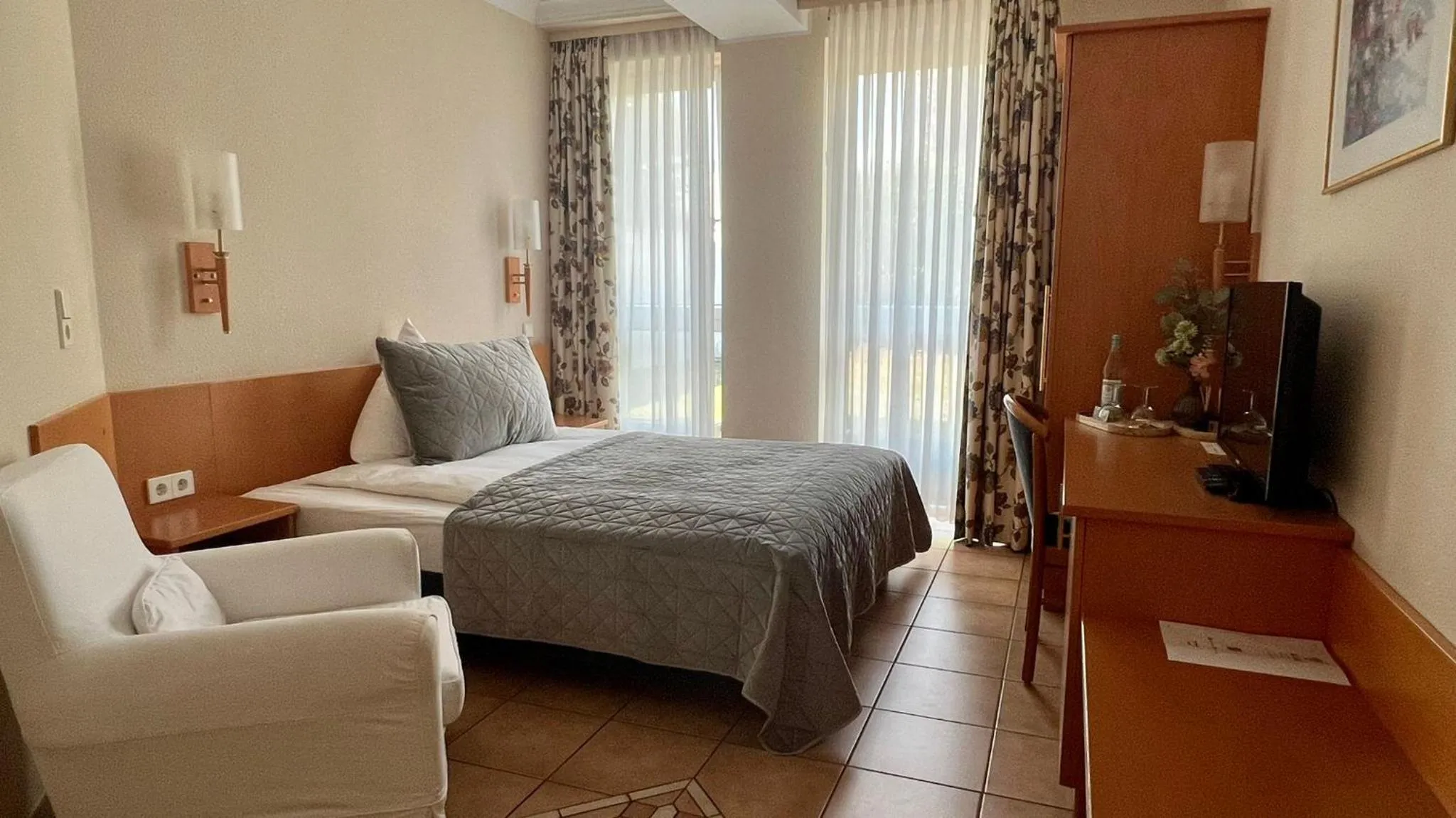 Bed in Hotel Victoria