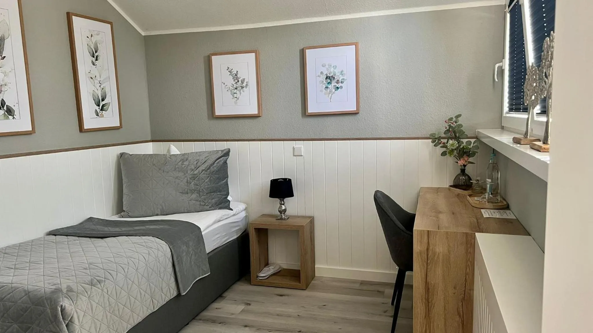 Bed in Hotel Victoria