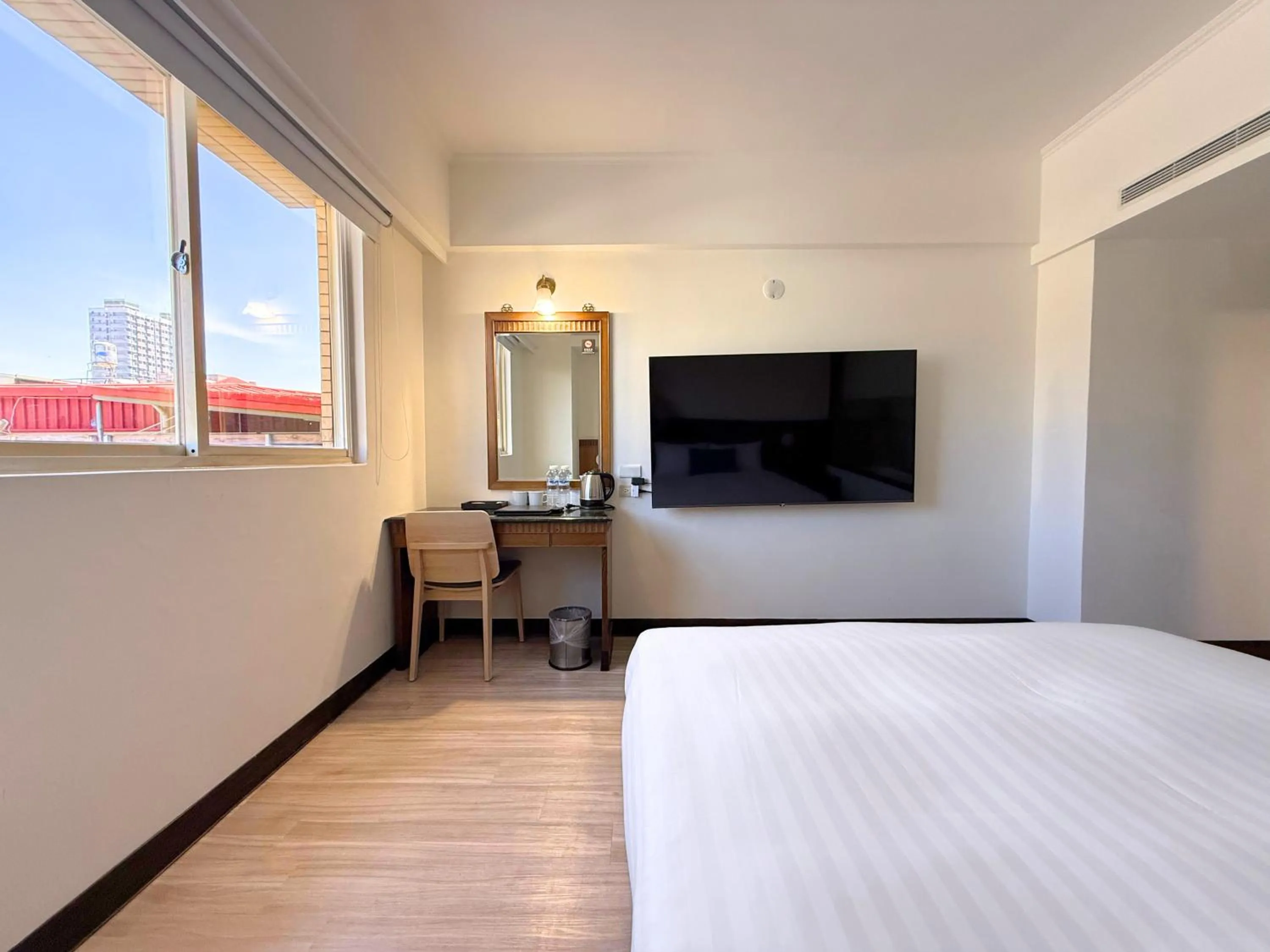 Bedroom, Bed in Hub Hotel Kaohsiung Cisian Branch