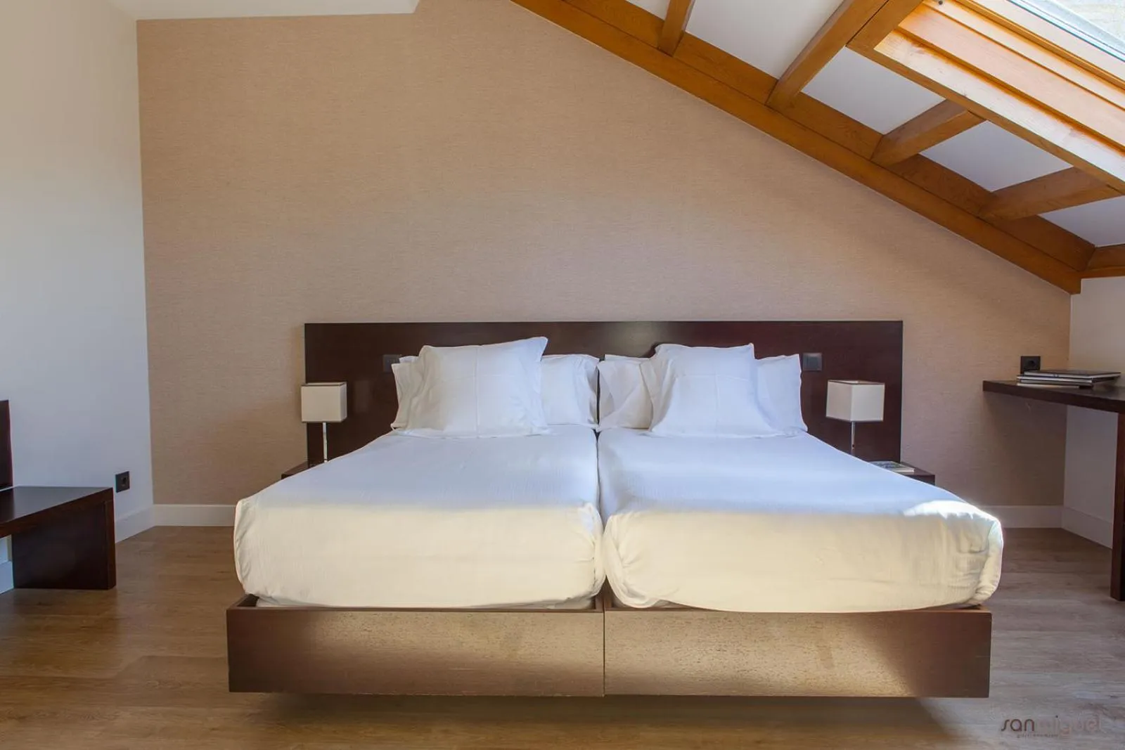 Bed in Hotel San Miguel