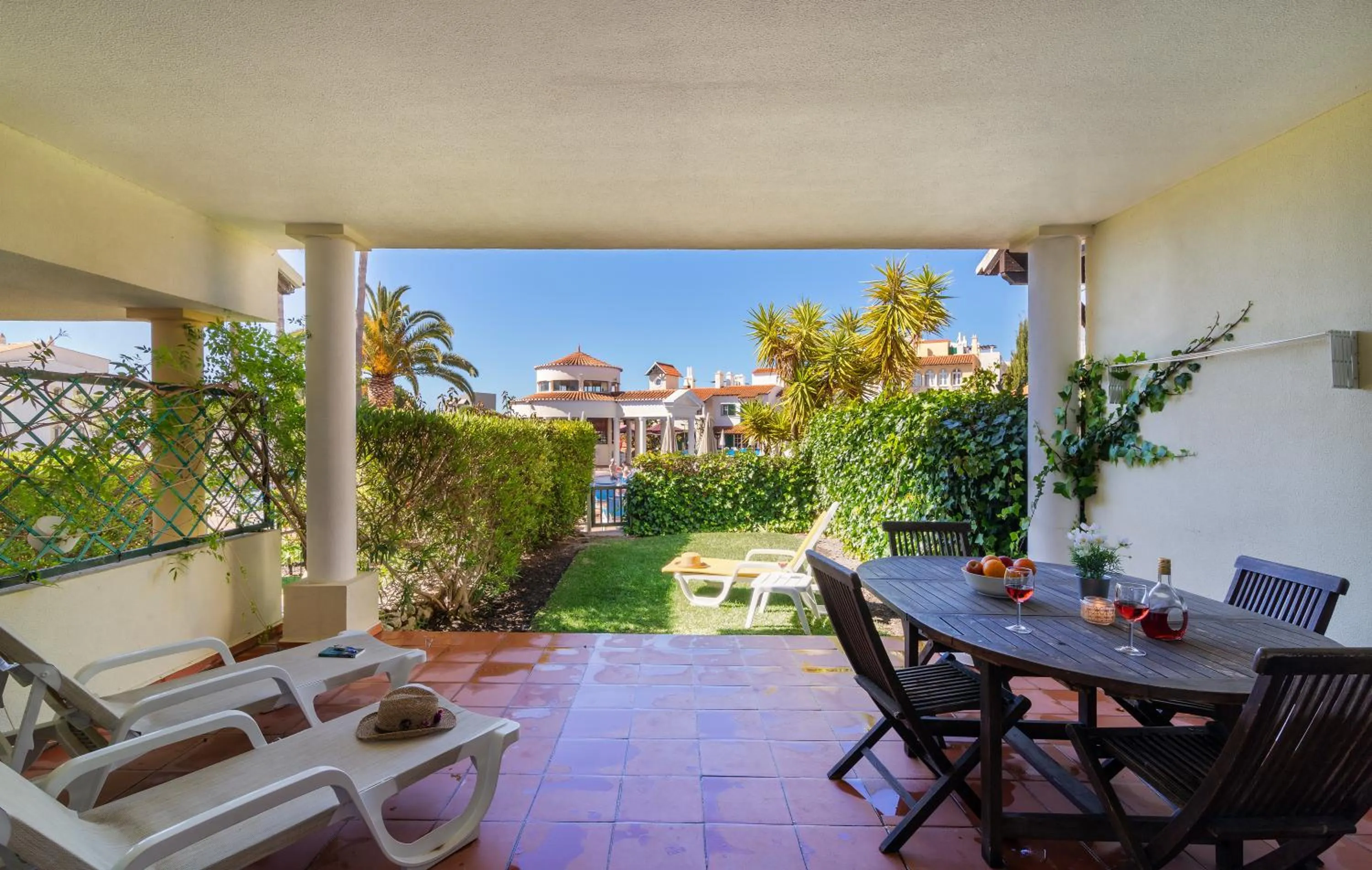 Patio in The Old Village, Prestige and Solar by Village 4U