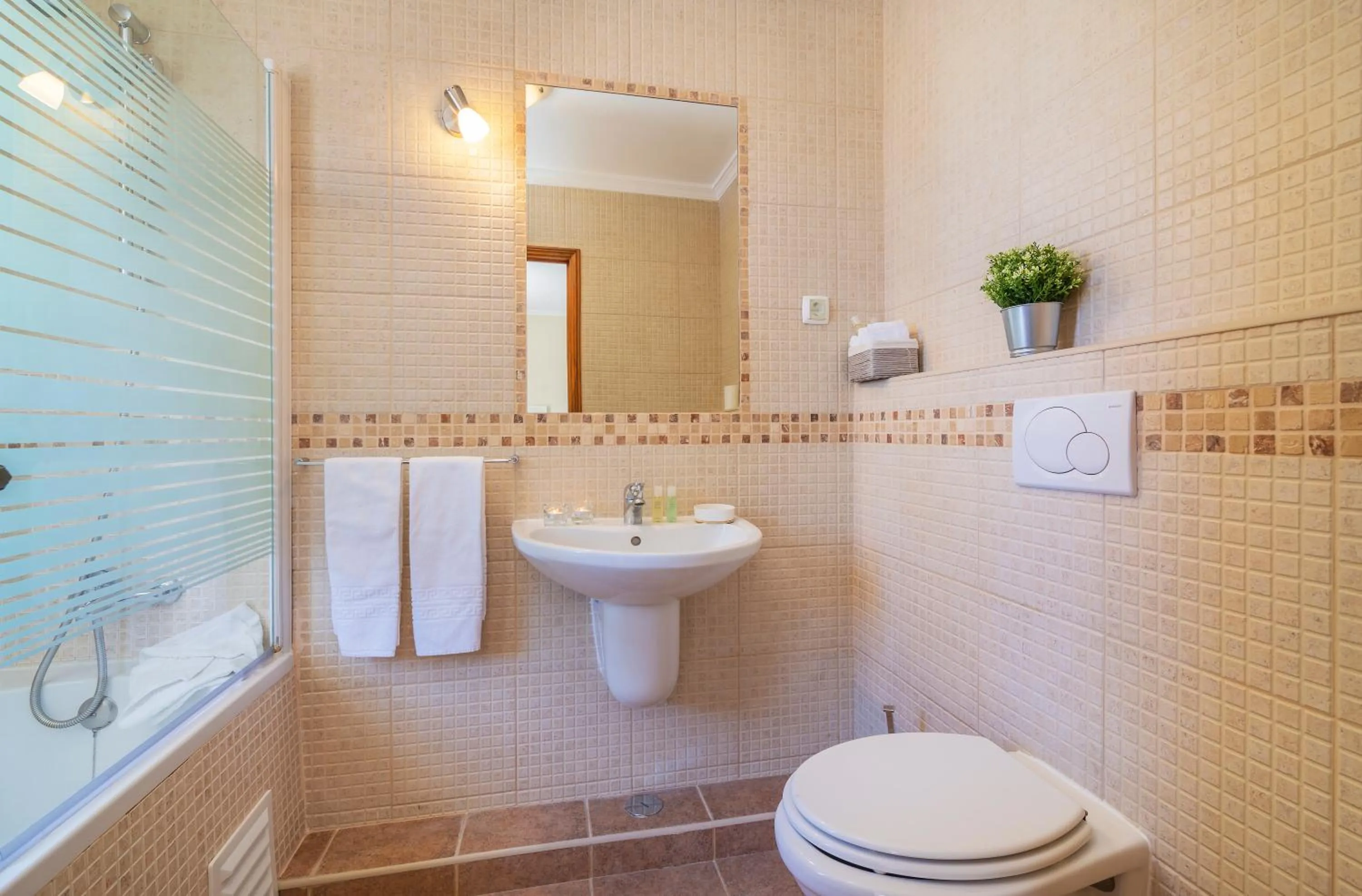 Bathroom in The Old Village, Prestige and Solar by Village 4U