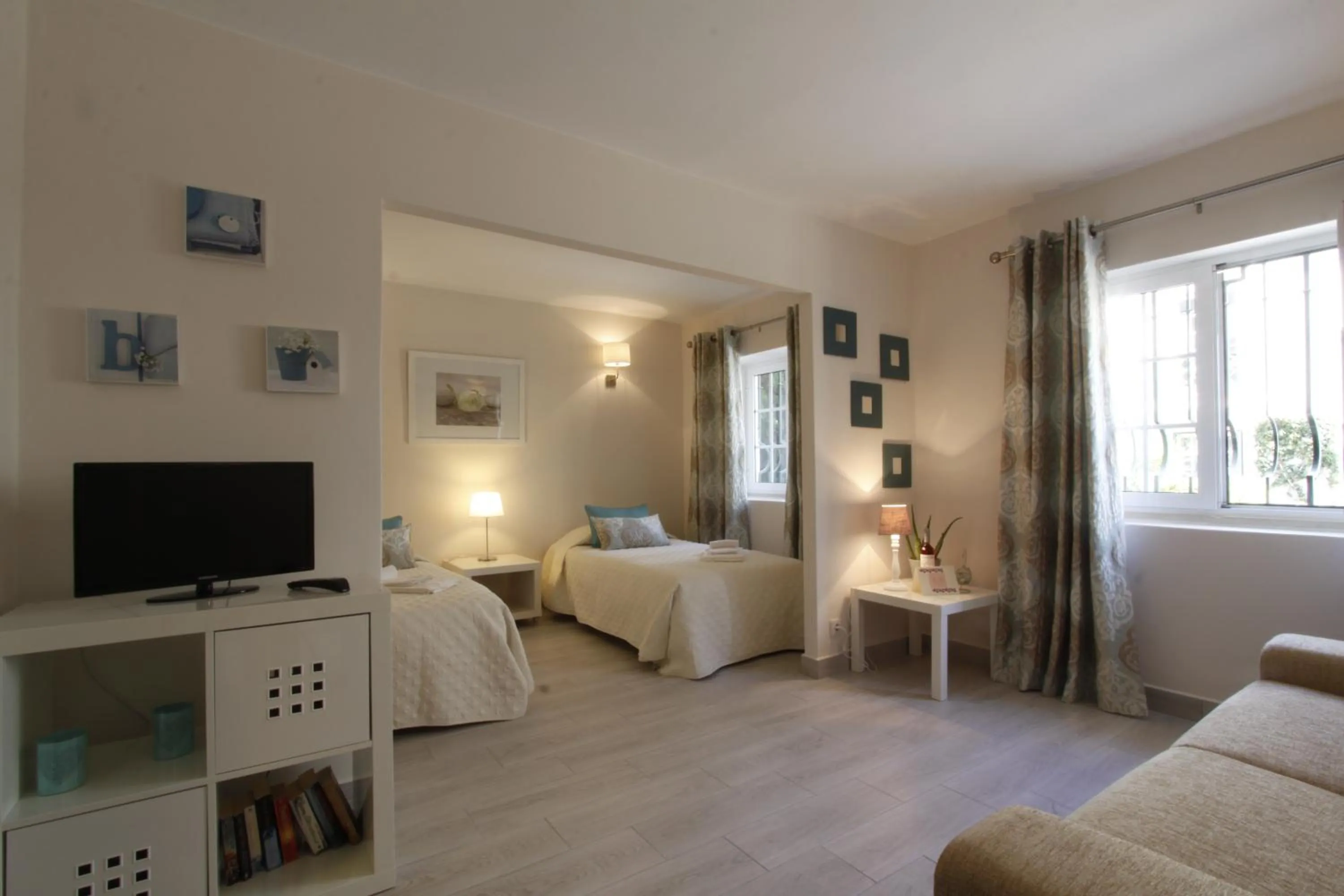 Bedroom, Bed in The Old Village, Prestige and Solar by Village 4U