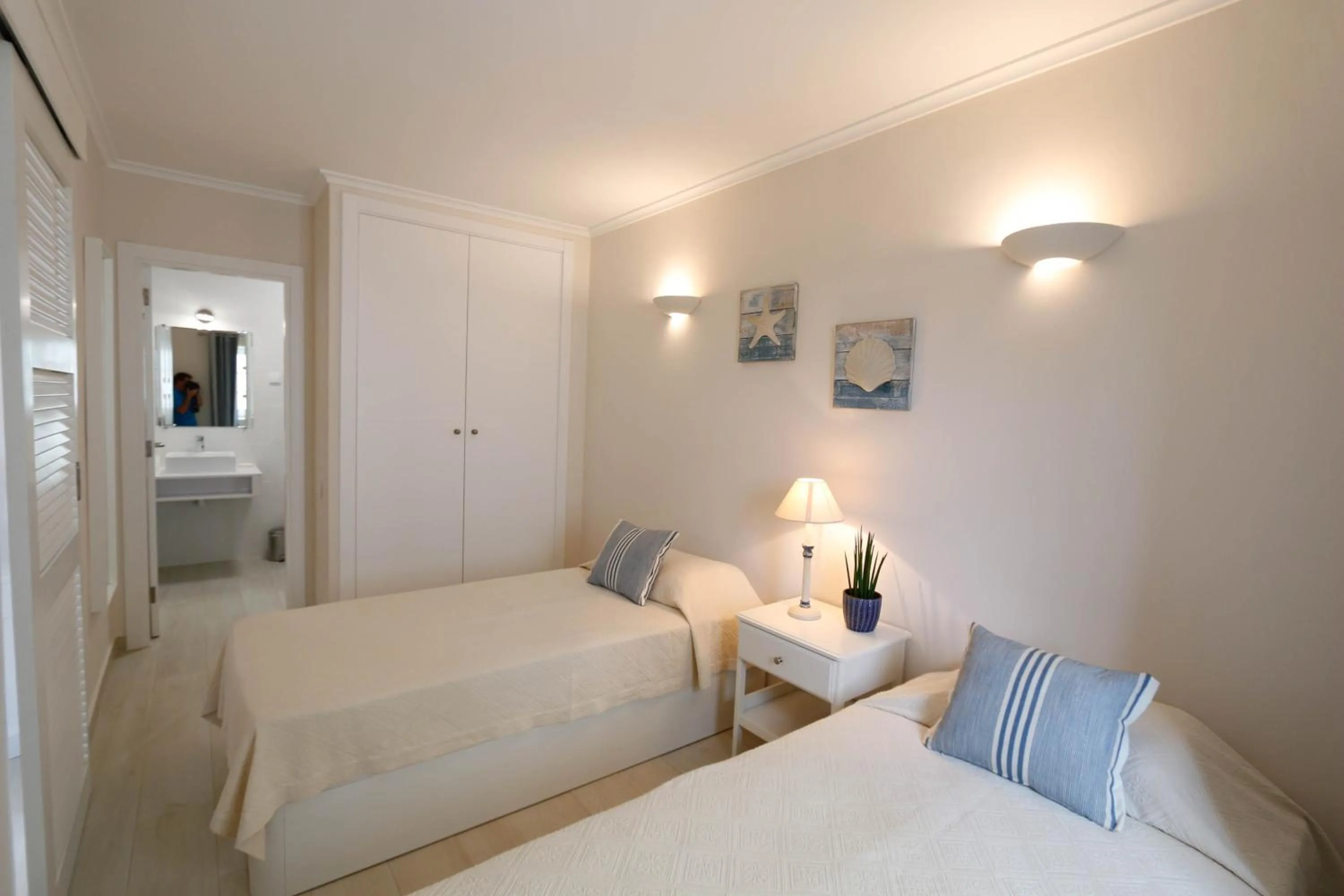 Bedroom, Bed in The Old Village, Prestige and Solar by Village 4U