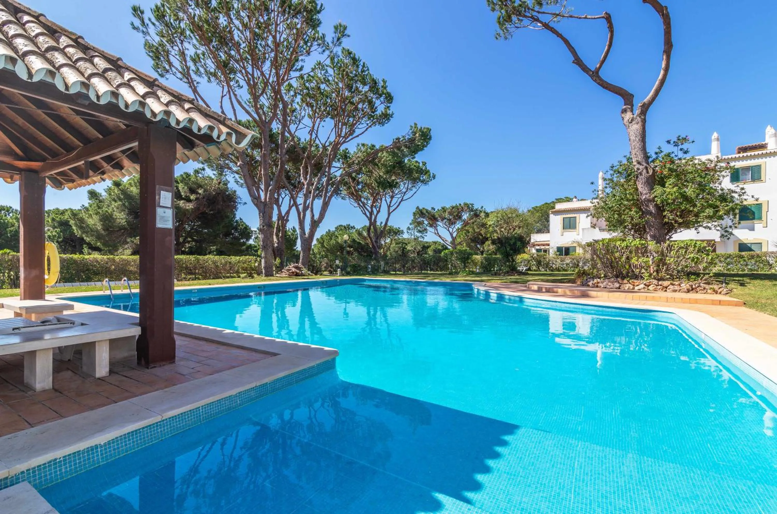 Garden in The Old Village, Prestige and Solar by Village 4U