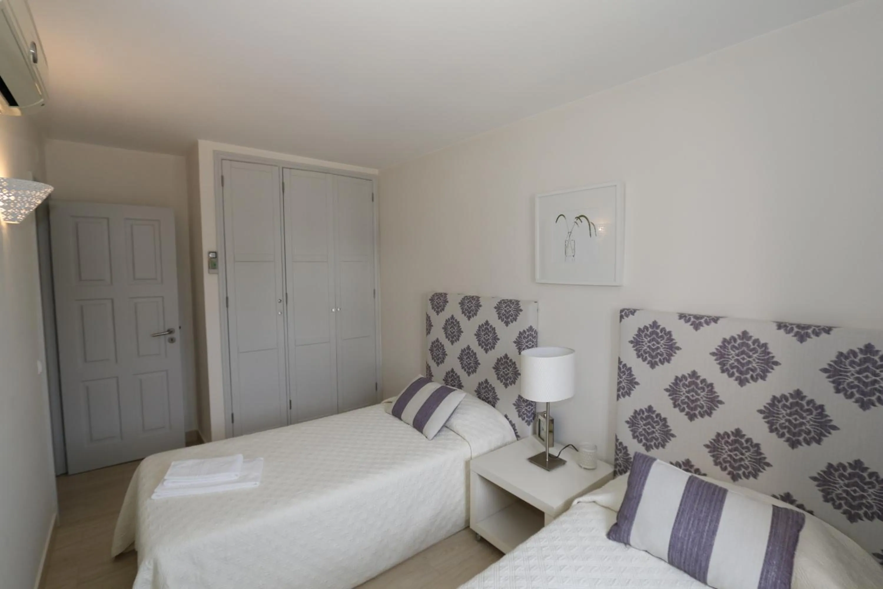 Photo of the whole room, Bed in The Old Village, Prestige and Solar by Village 4U