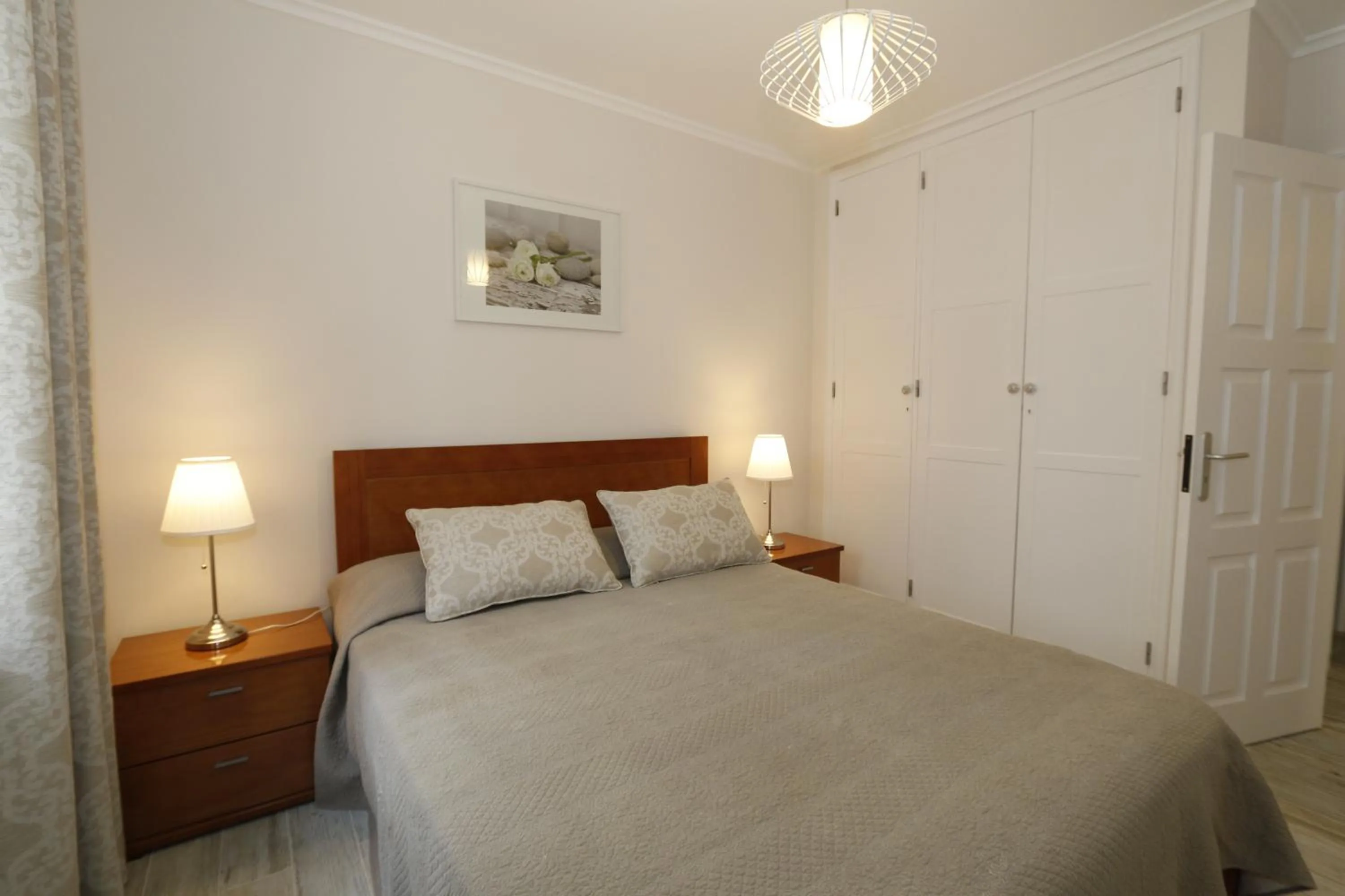 Photo of the whole room, Bed in The Old Village, Prestige and Solar by Village 4U