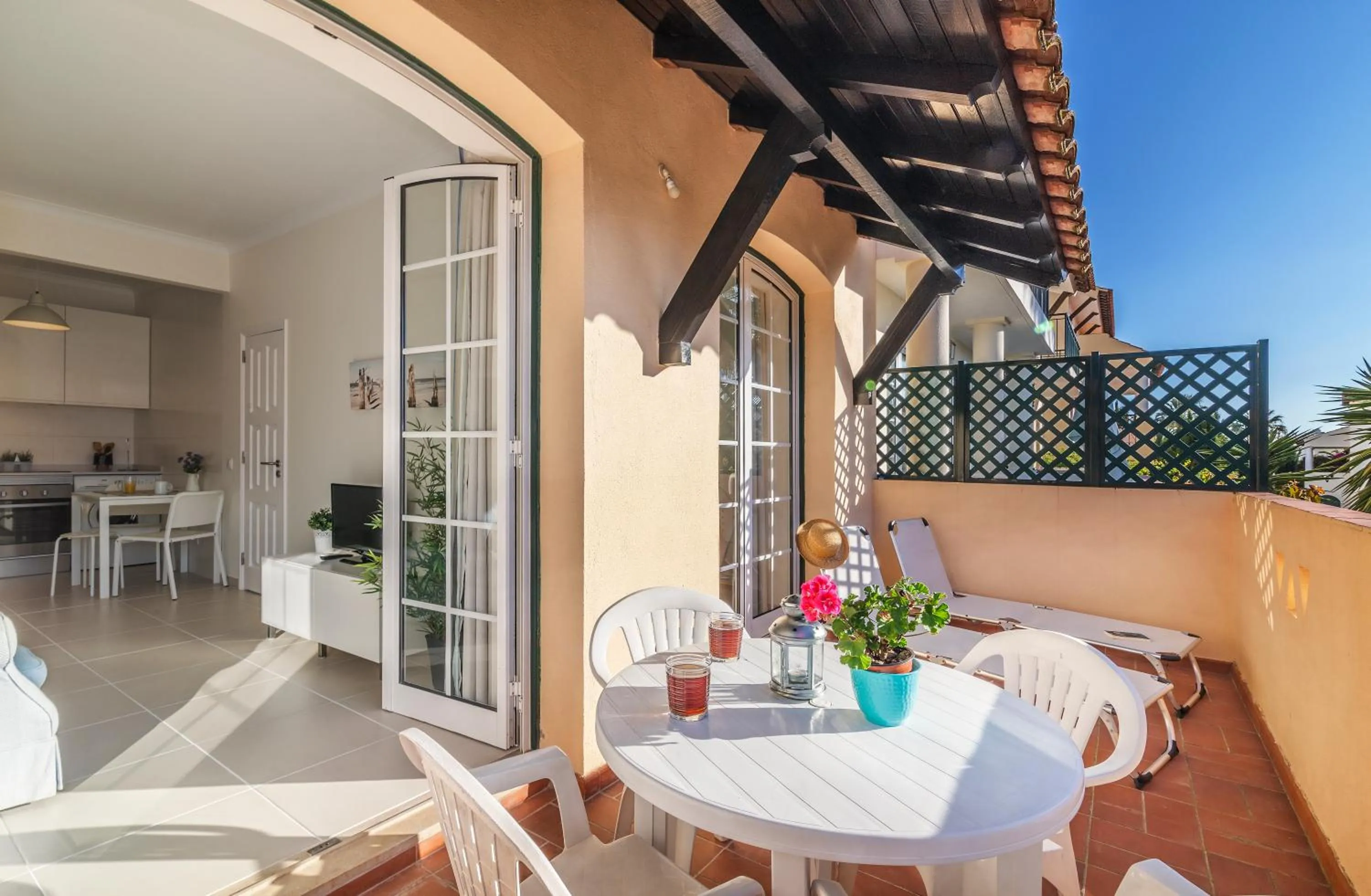 Balcony/Terrace in The Old Village, Prestige and Solar by Village 4U