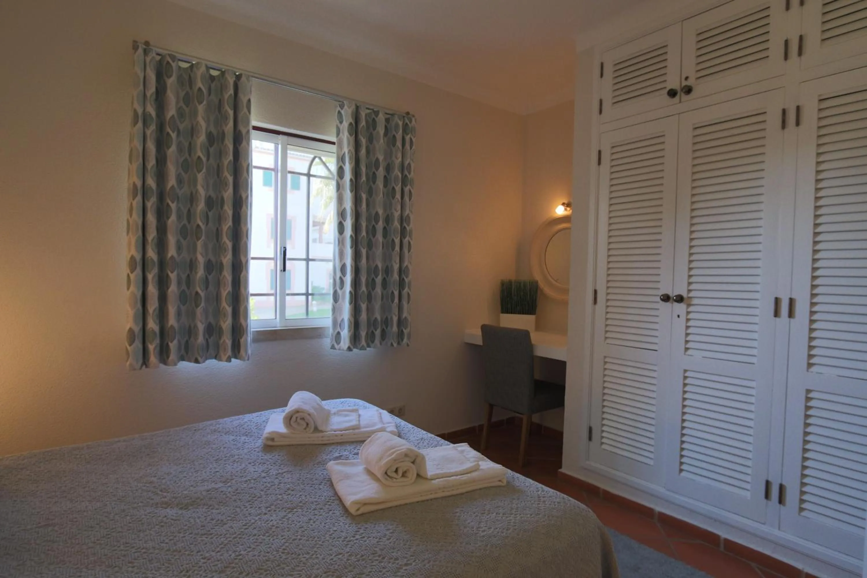 Bedroom, Bed in The Old Village, Prestige and Solar by Village 4U