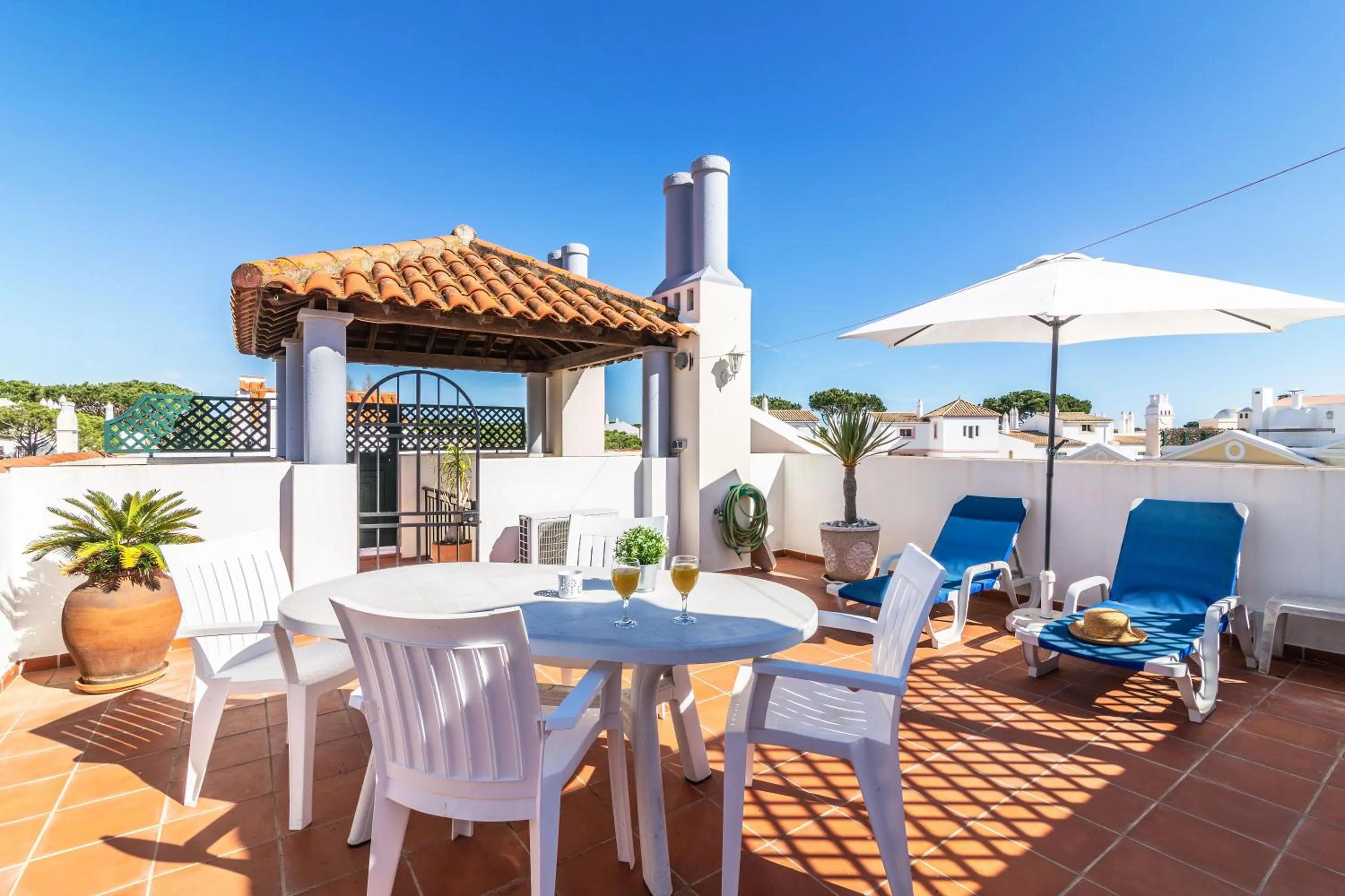 Balcony/Terrace in The Old Village, Prestige and Solar by Village 4U