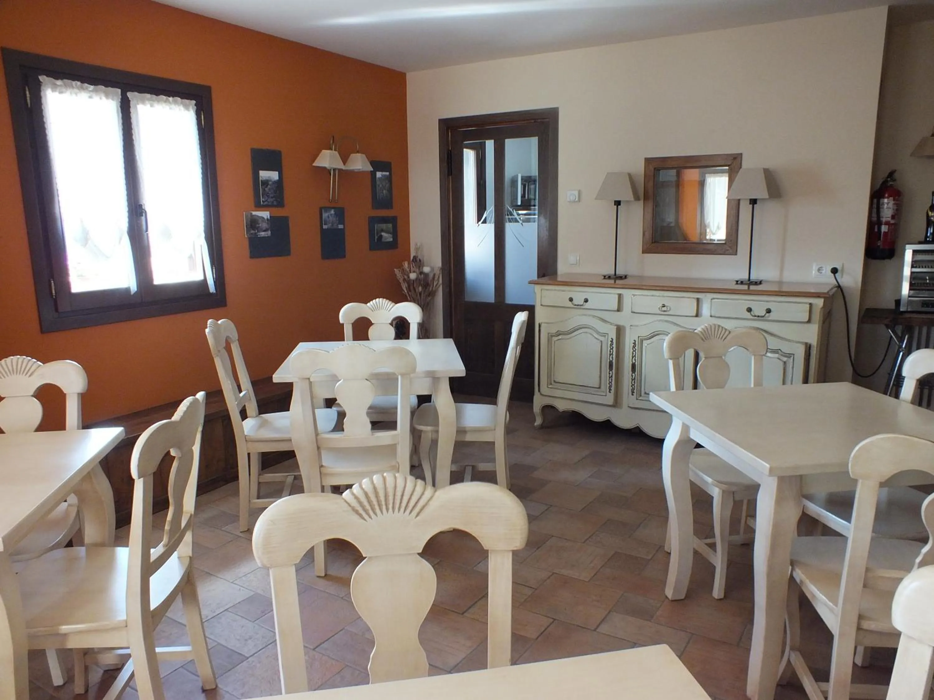 Lounge or bar in Hotel Areulo