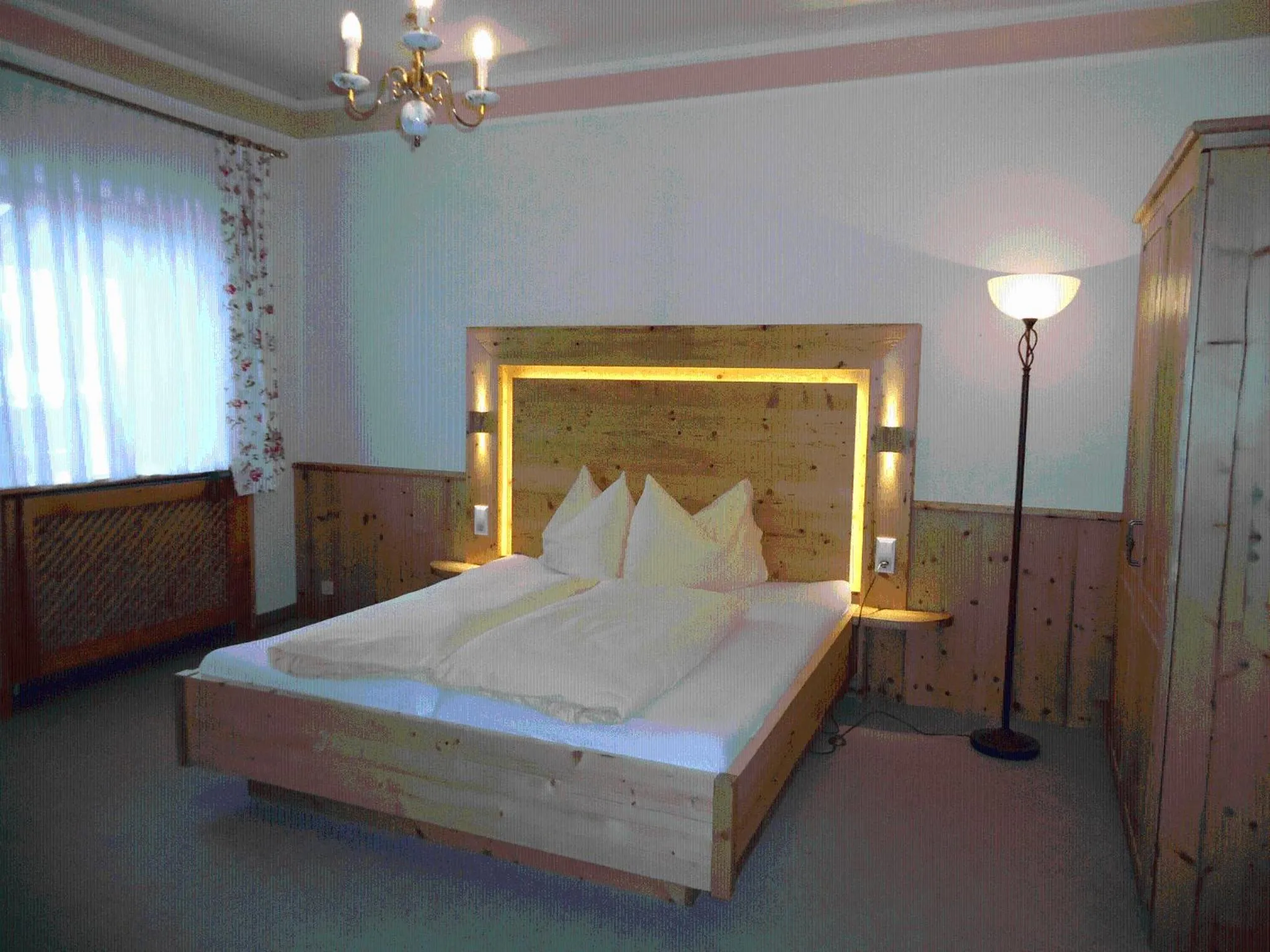 Bed in Landgasthof Dorferwirt