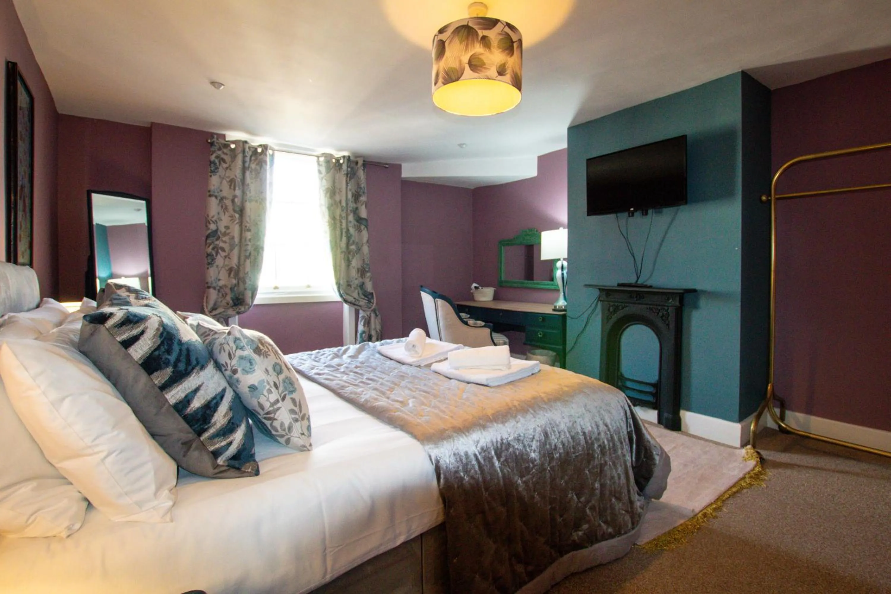 Bed in Built 1804 Caldecott Town House On The Rows by Rework Accommodation