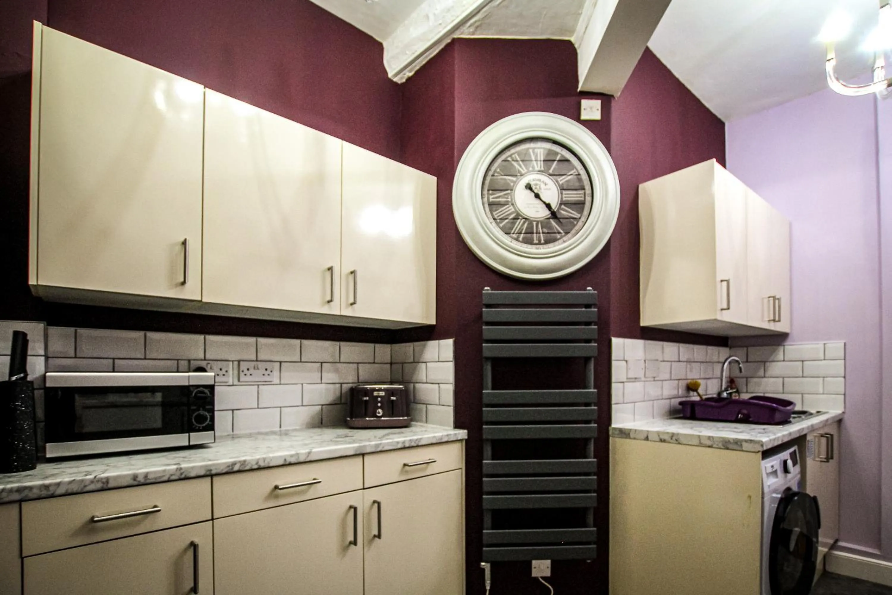 Kitchen or kitchenette in Built 1804 Caldecott Town House On The Rows by Rework Accommodation