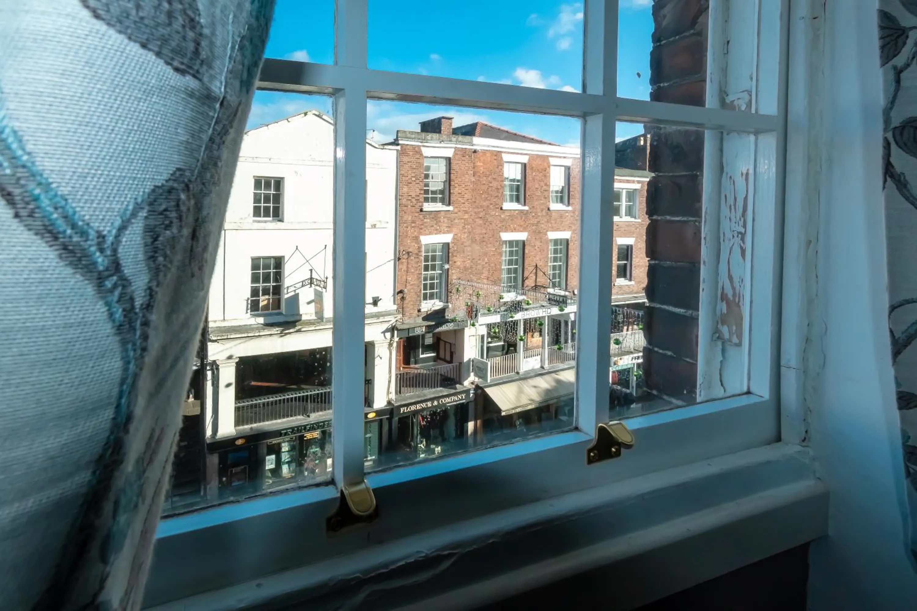 City view in Built 1804 Caldecott Town House On The Rows by Rework Accommodation