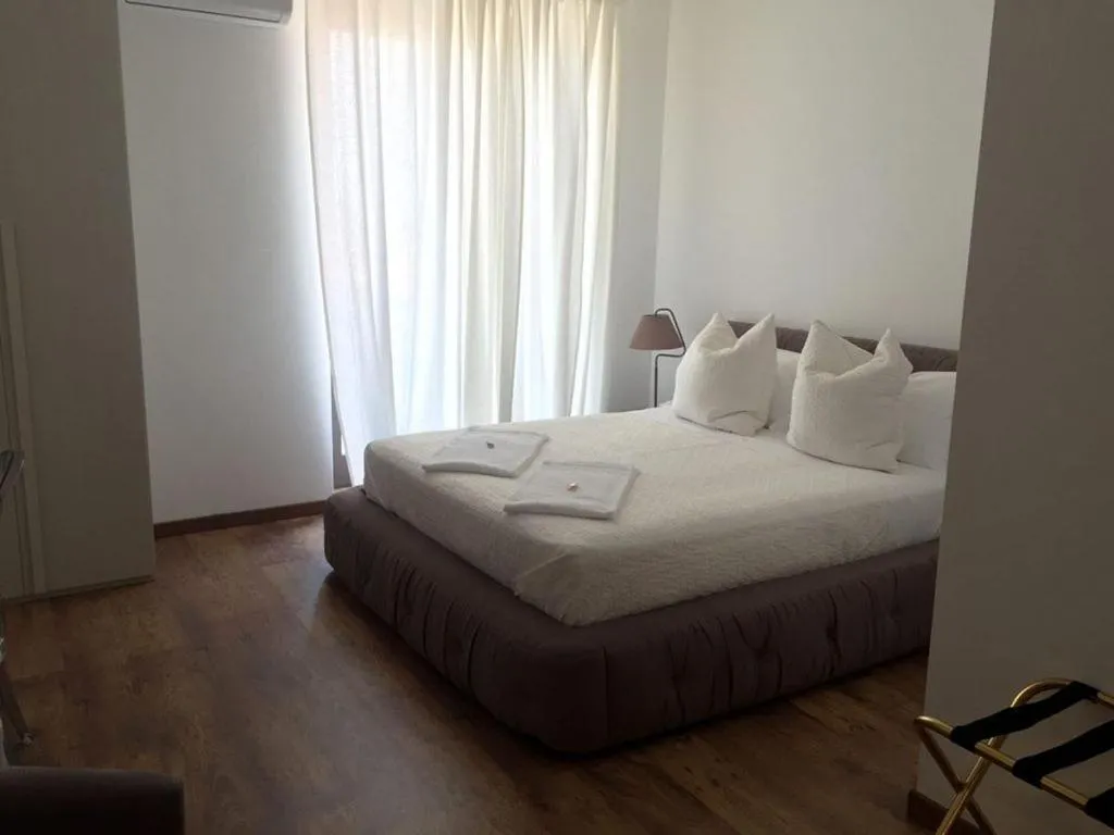 Junior Suite with Balcony in Bed & breakfast Frida