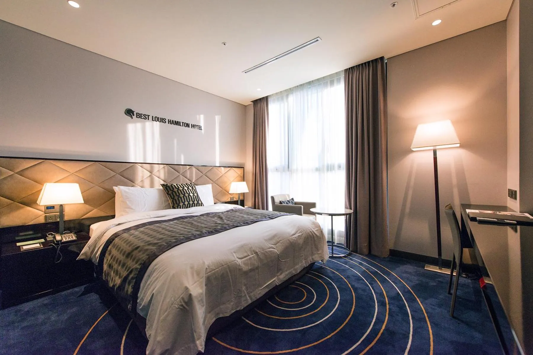Bed in Best Louis Hamilton Hotel Changwon