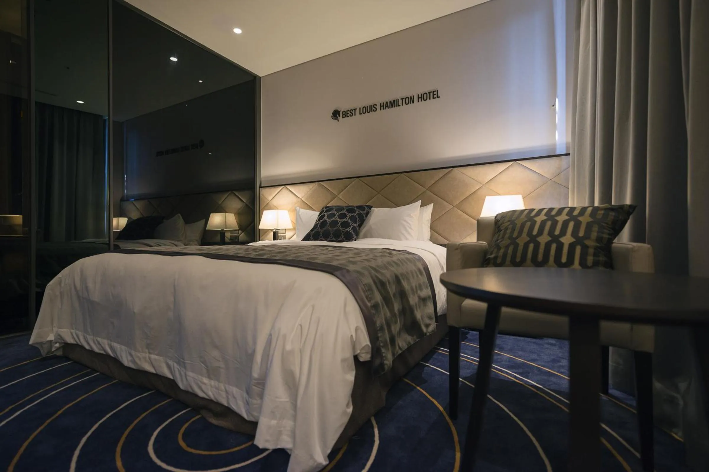 Bed in Best Louis Hamilton Hotel Changwon