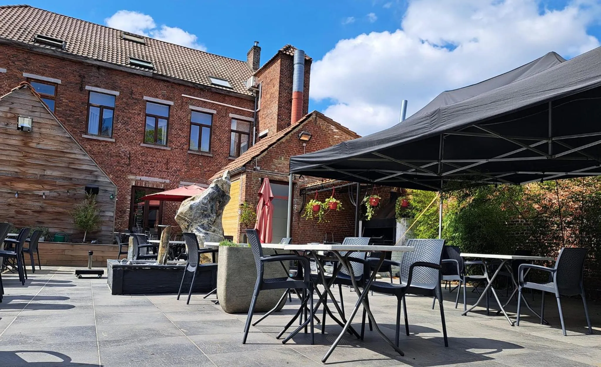 Patio in Boutique Hôtel Le Monte-Cristo