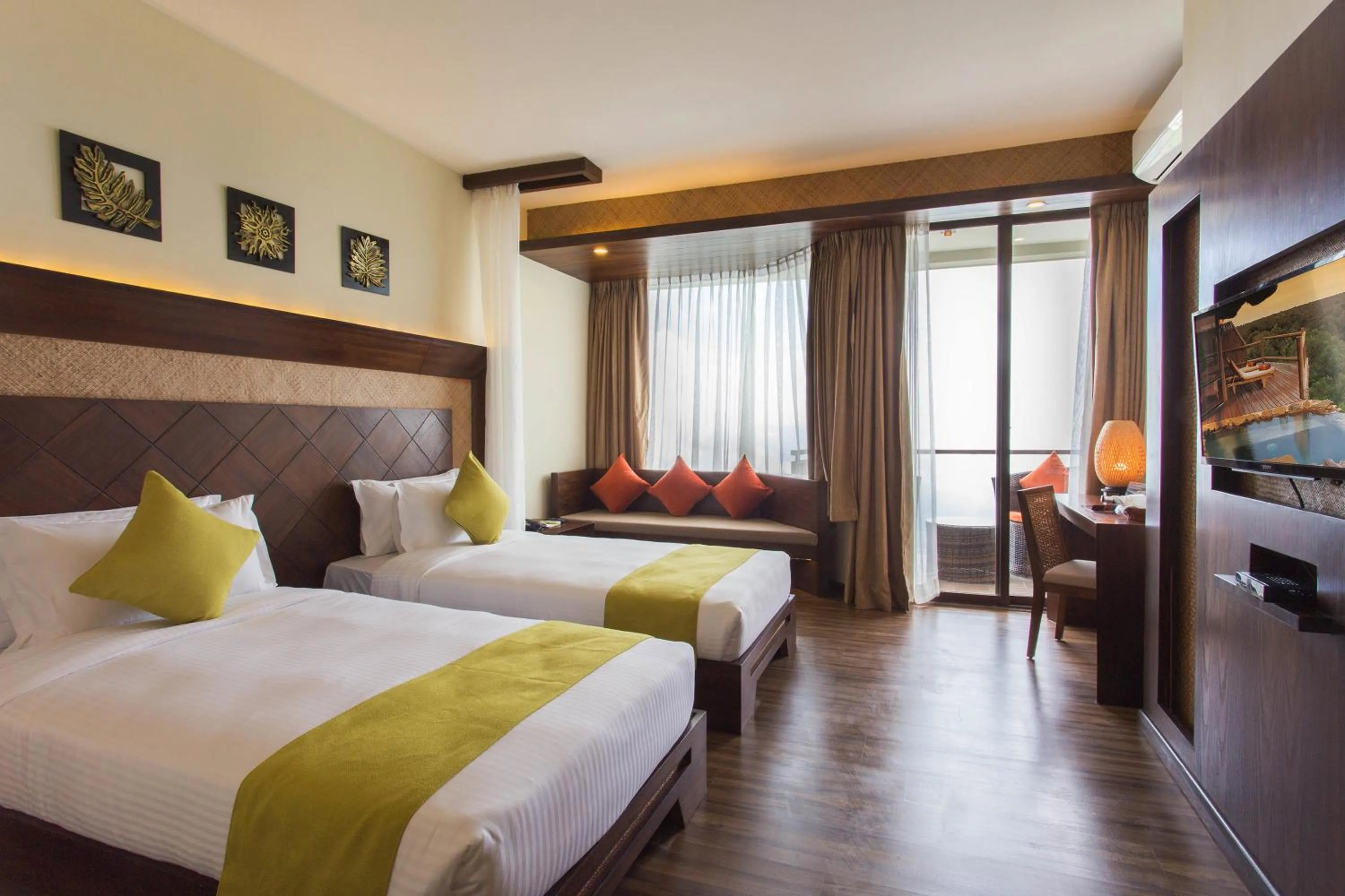 Bedroom, Bed in Hotel Mystic Mountain