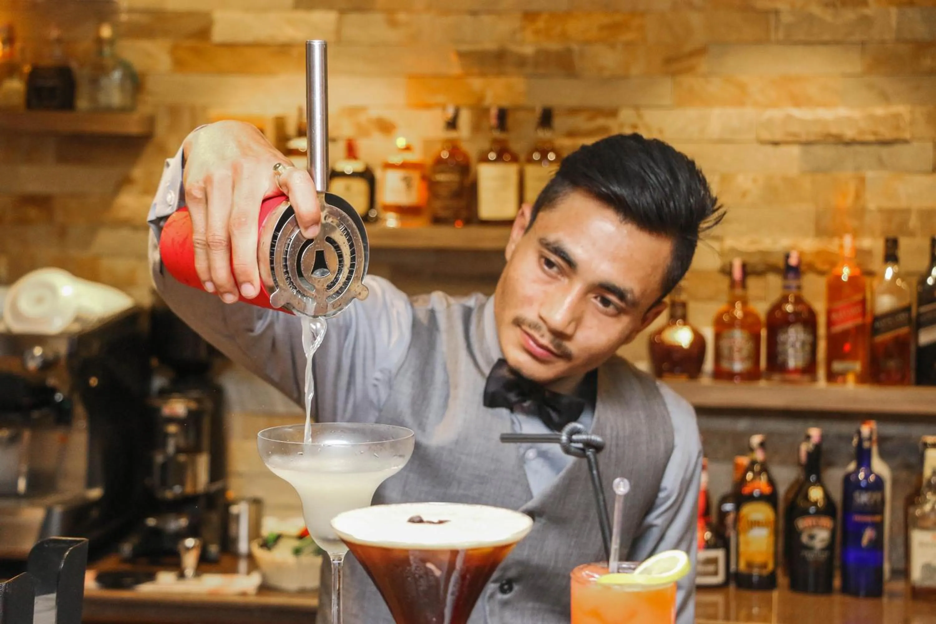 Restaurant/places to eat in Hotel Mystic Mountain