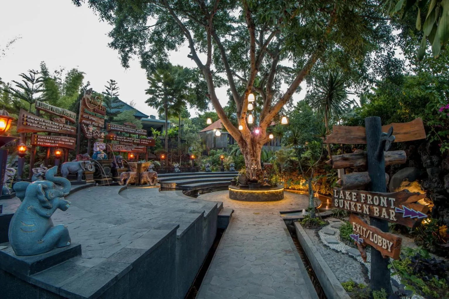 Street view in The Ayu Kintamani Villa at Toya Devasya