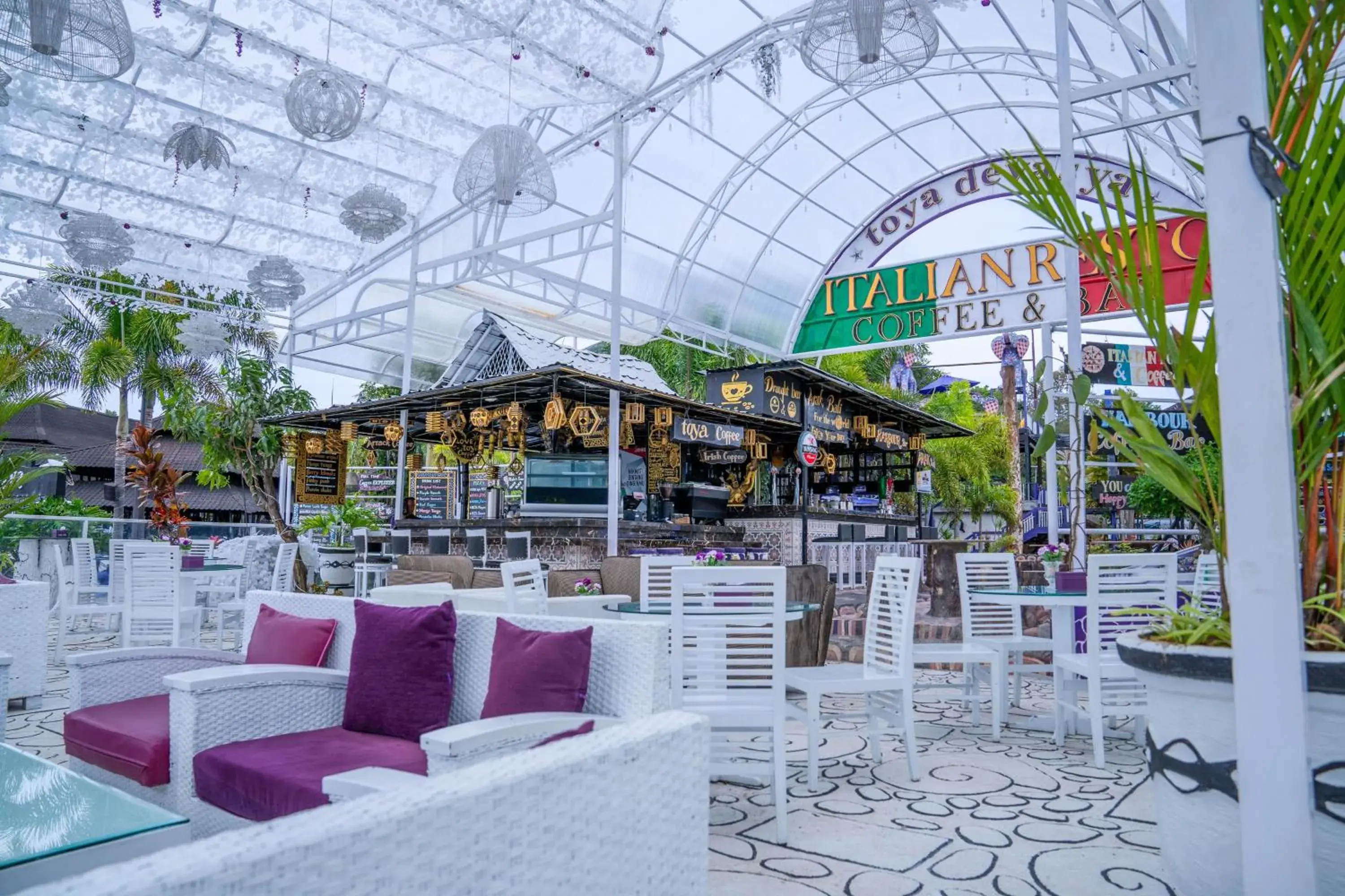 Restaurant/places to eat in The Ayu Kintamani Villa at Toya Devasya Restaurant/places to eat in The Ayu Kintamani Villa at Toya Devasya