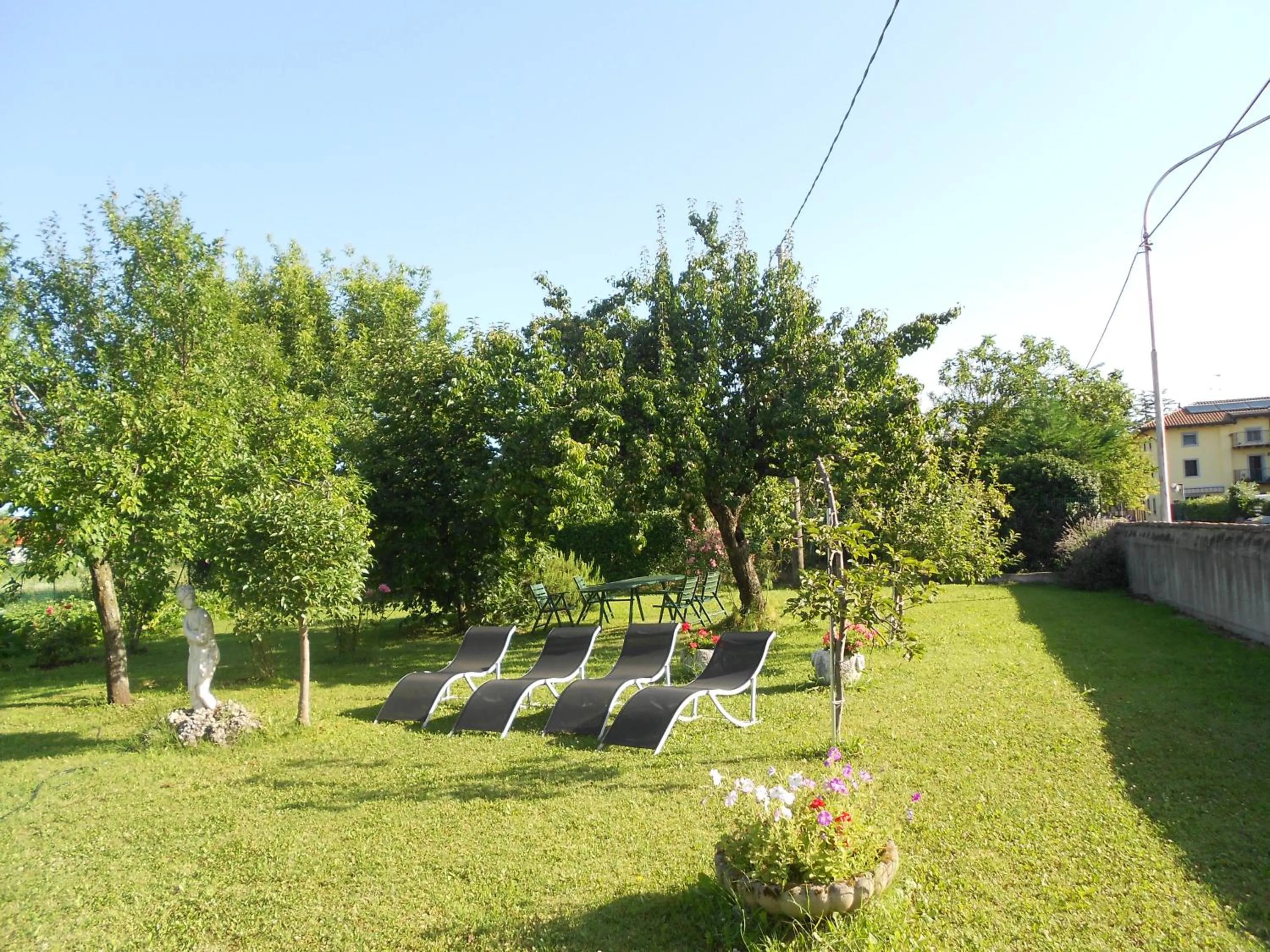 Garden in b&b Ergira