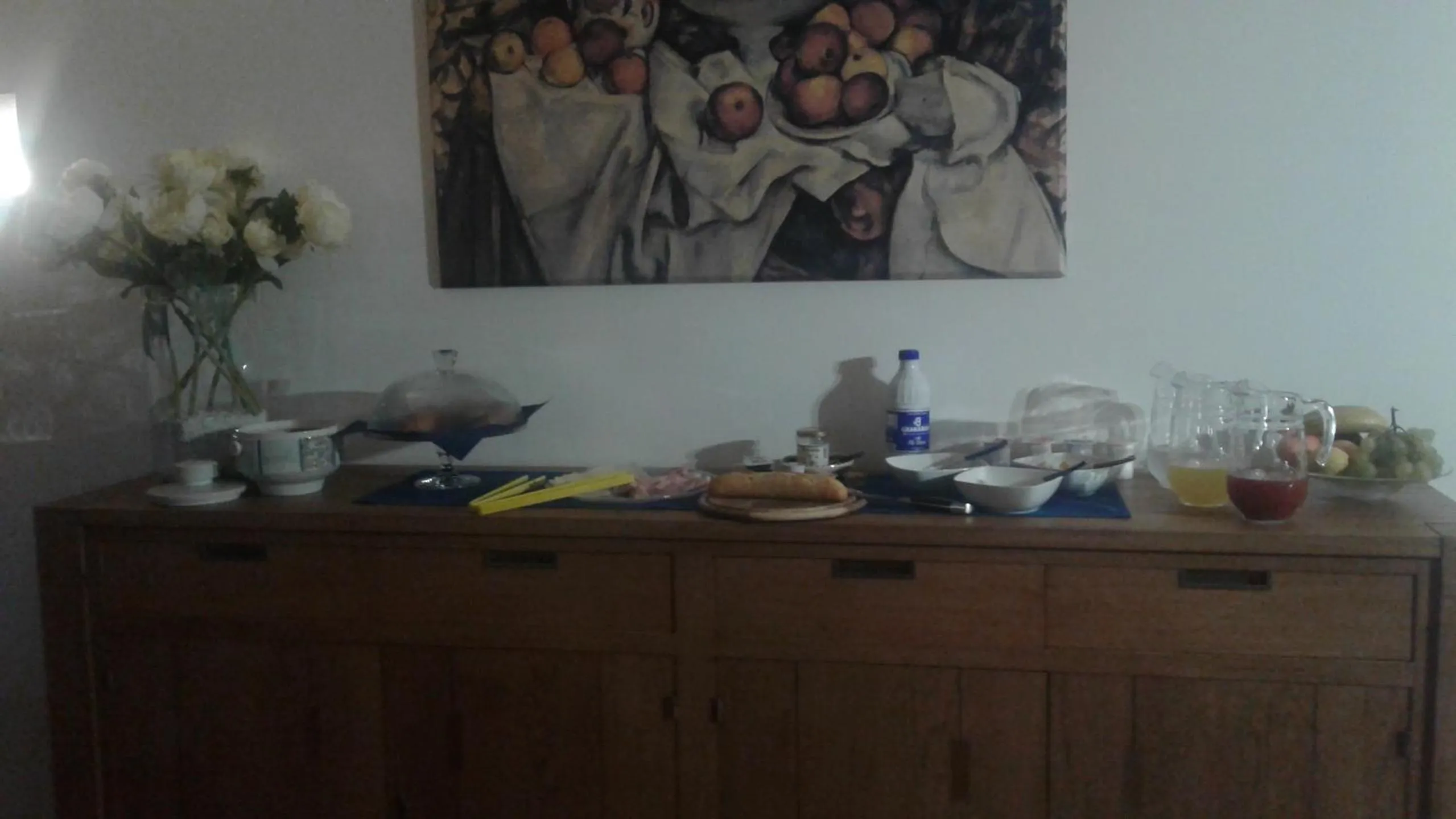 Food and drinks in b&b Ergira