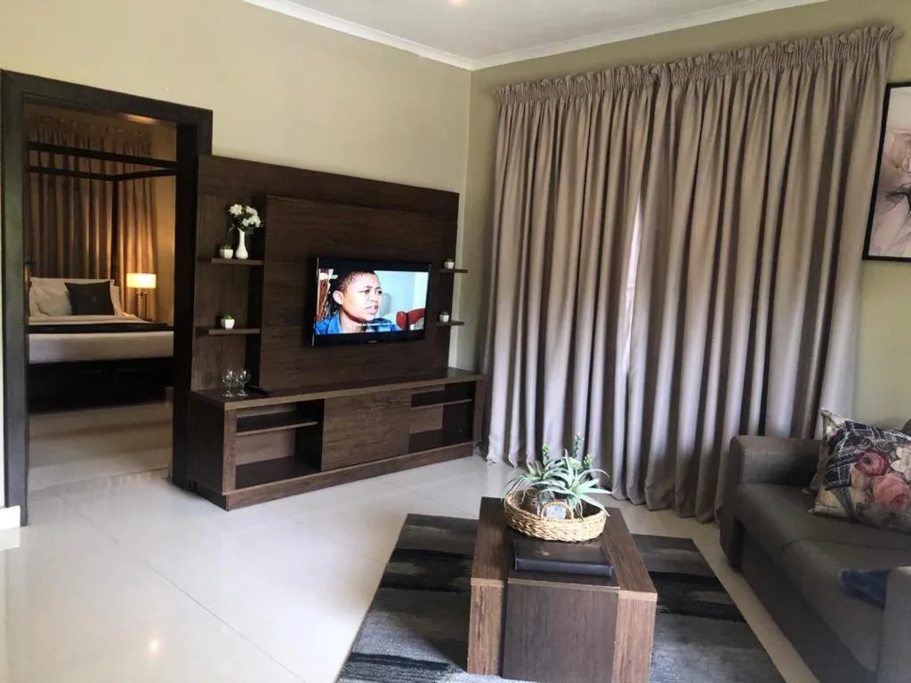 Bedroom in Lotus by Serendib