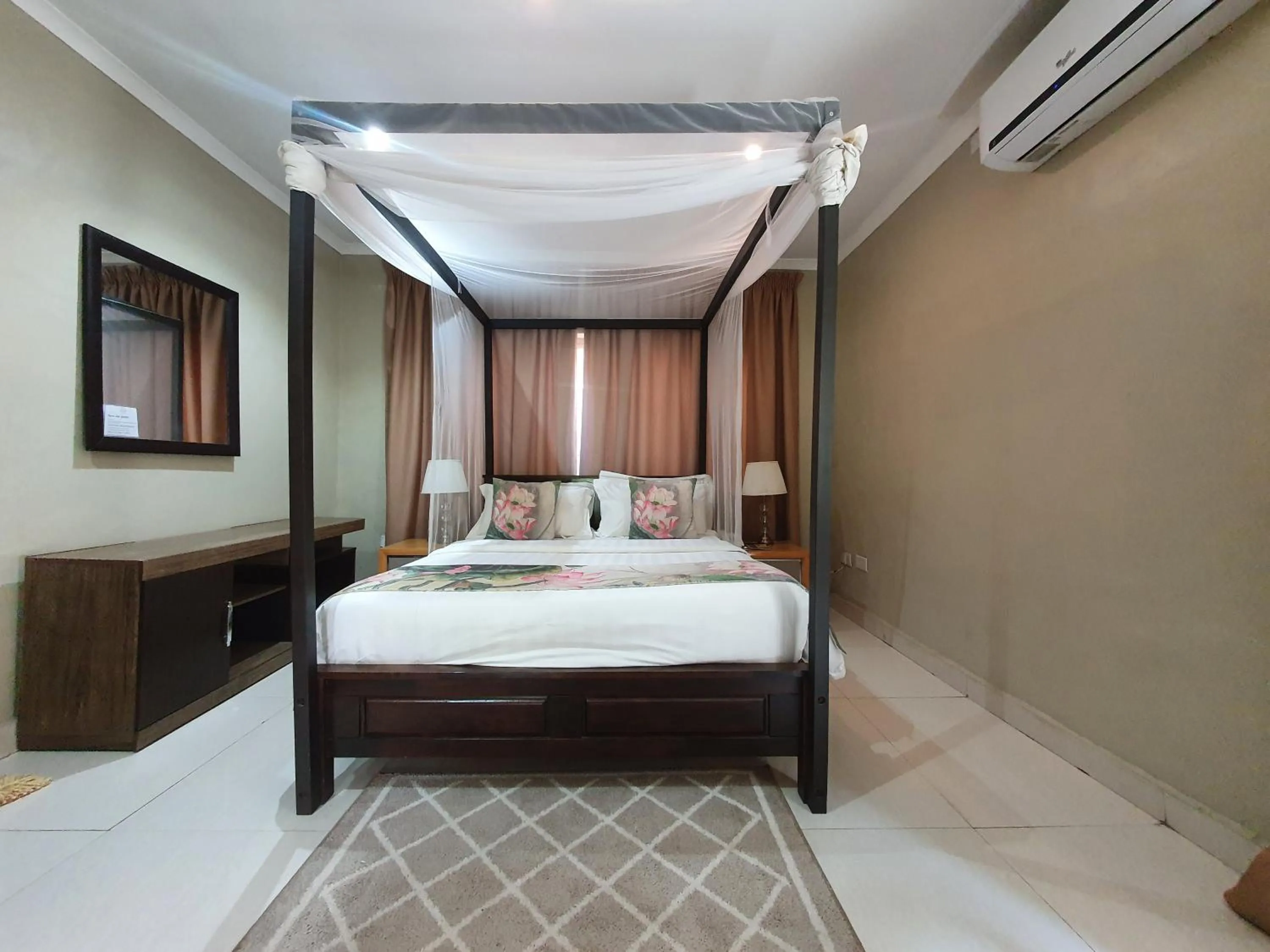 Bedroom, Bed in Lotus by Serendib