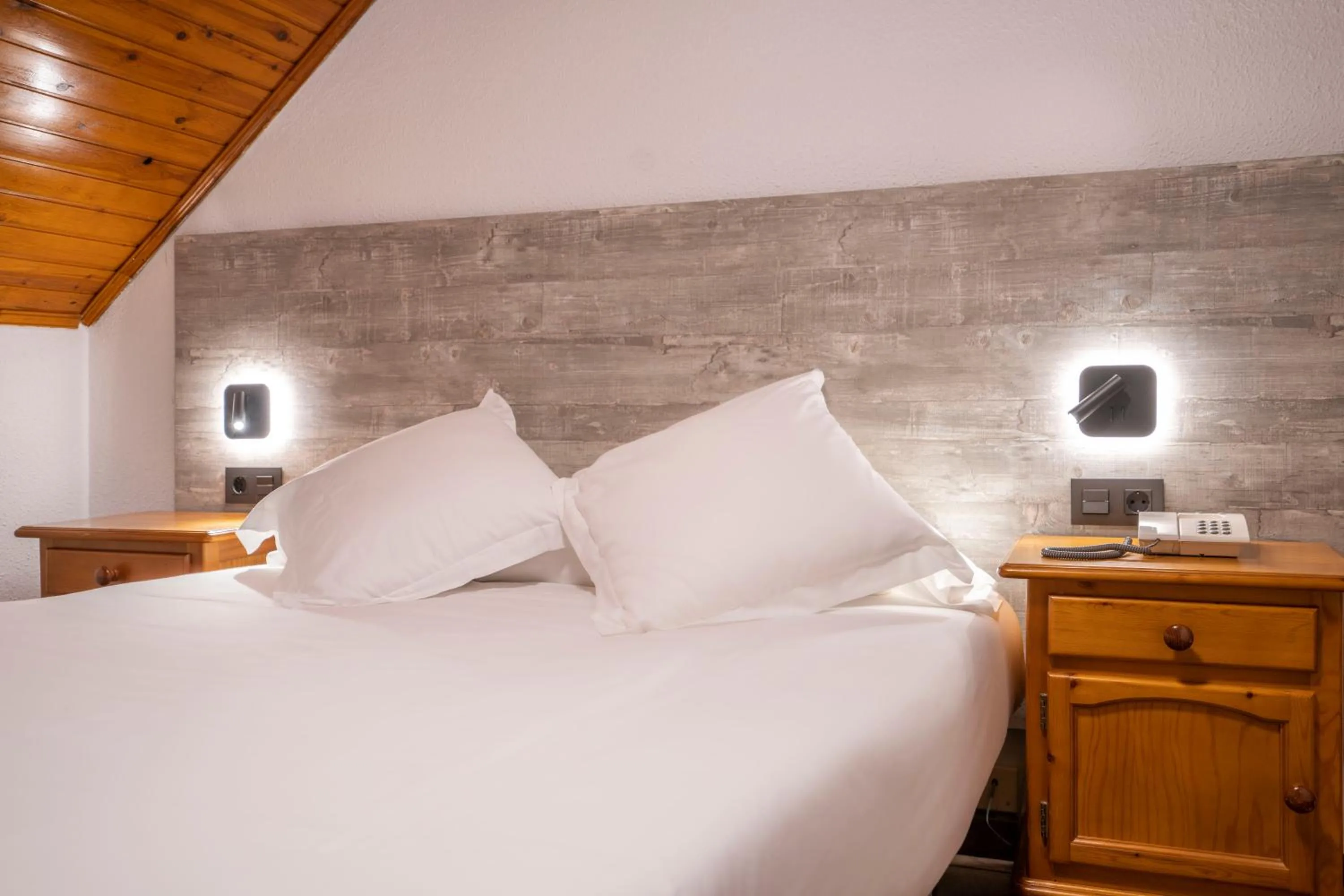 Bed in Hotel & Restaurante Peña