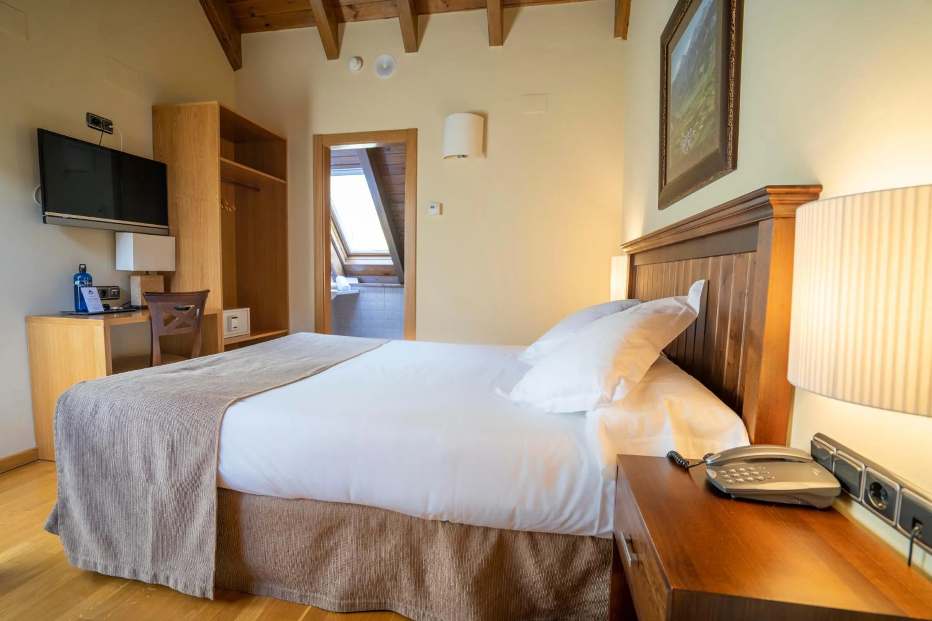 Bedroom, Bed in Hotel & Restaurante Peña