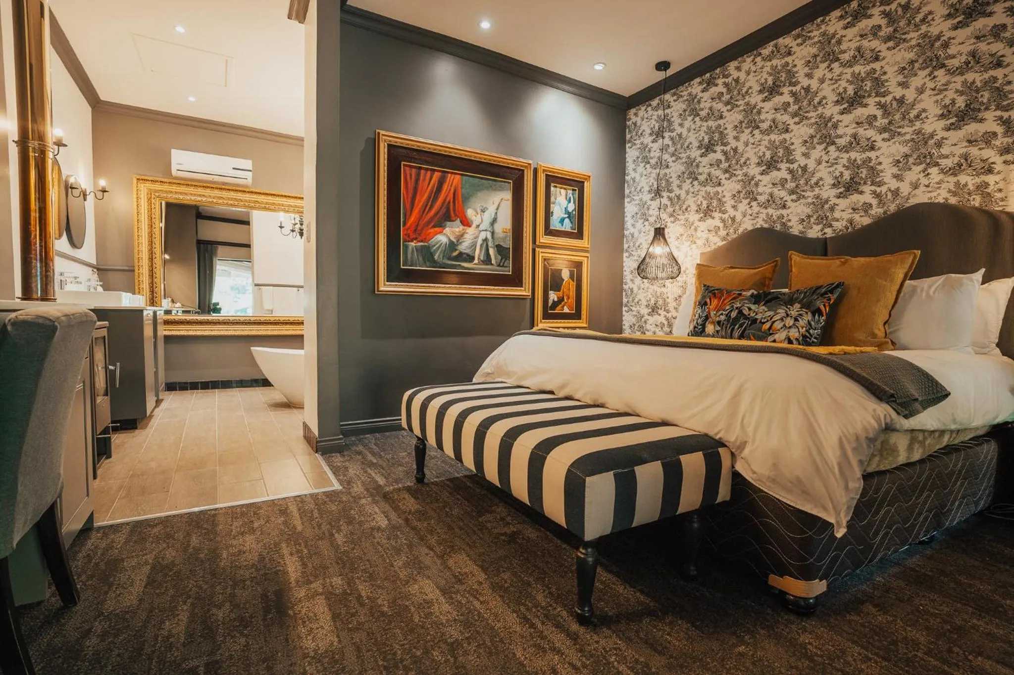 Bed in Dunkeld Country & Equestrian Estate