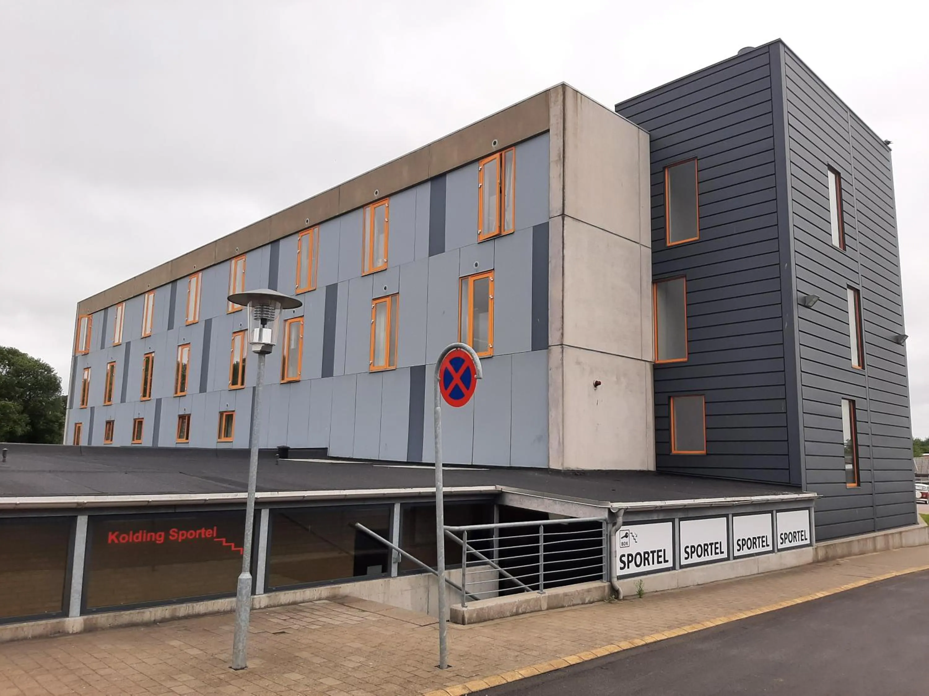 Facade/entrance in Kolding Sportel