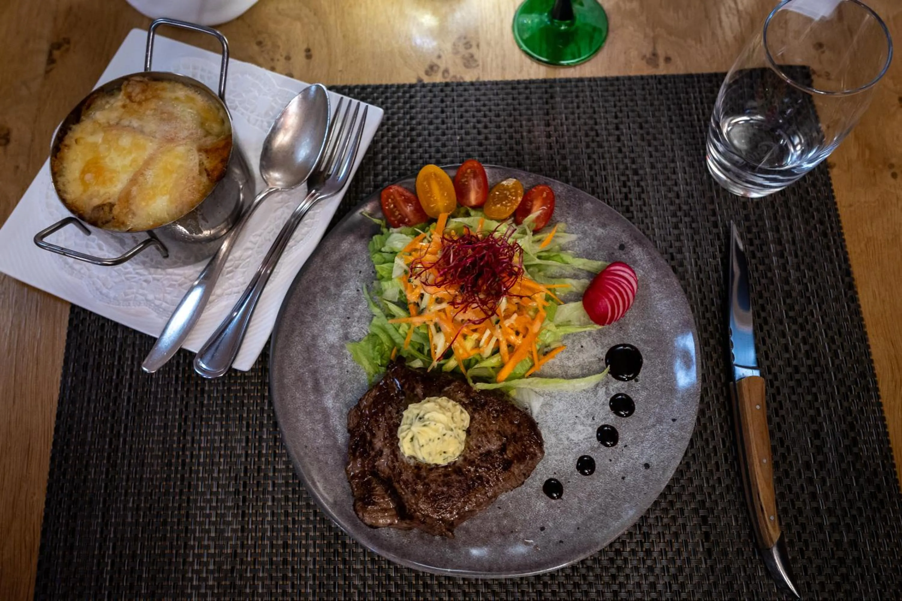 Restaurant/places to eat in Auberge Obersolberg