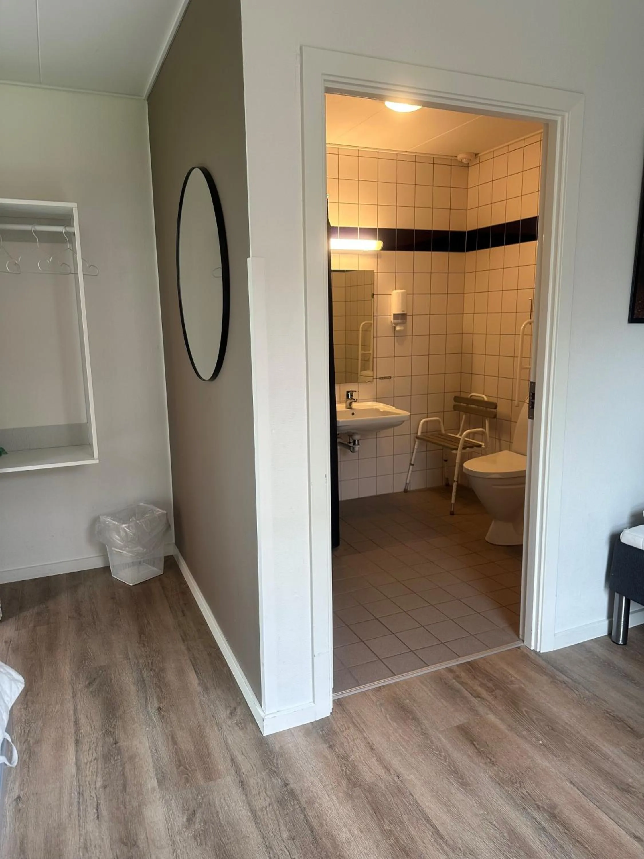 Shower in Danhostel Faxe Kalkbrud