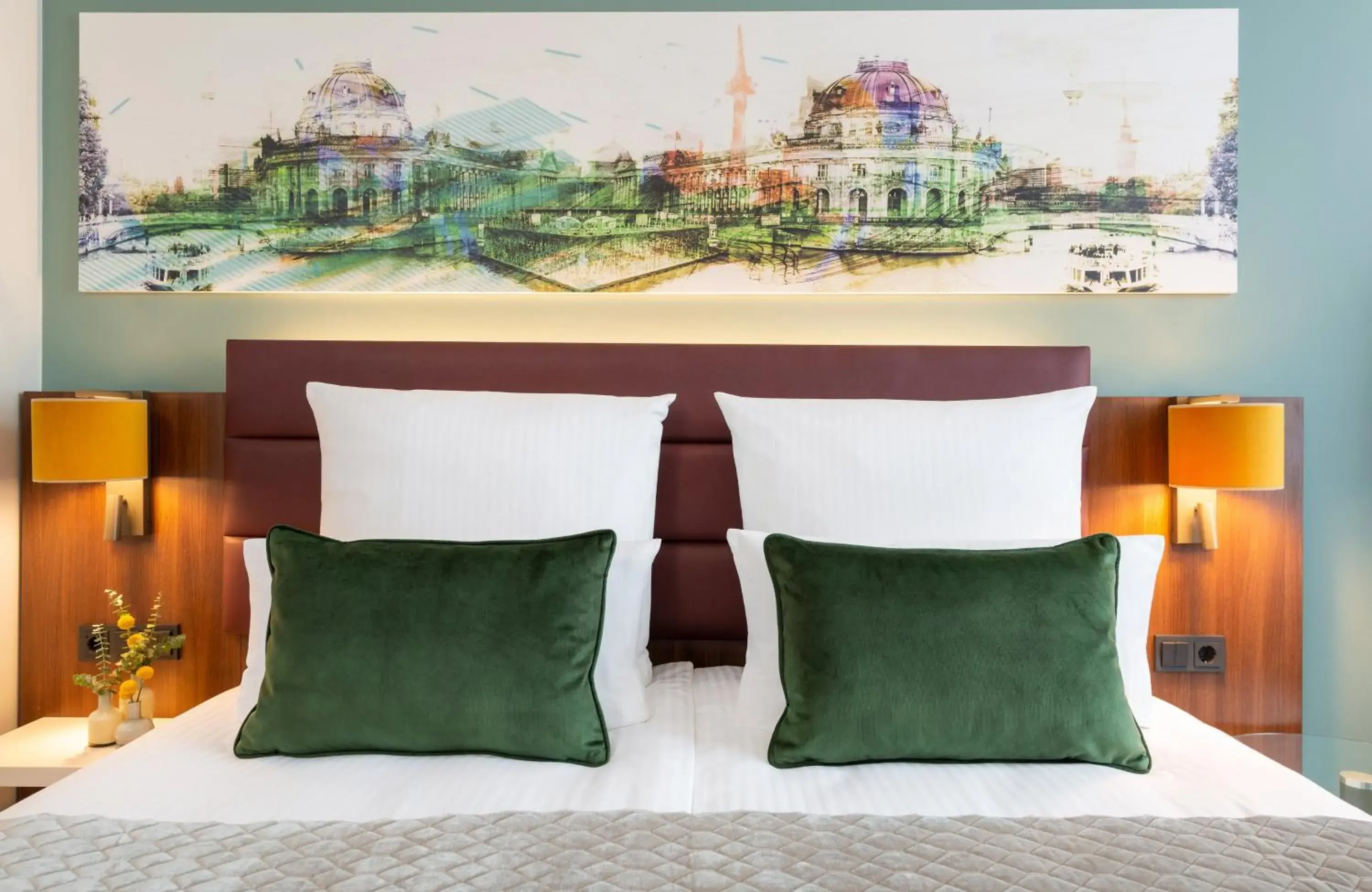 Photo of the whole room, Bed in Leonardo Royal Hotel Berlin Alexanderplatz Photo of the whole room, Bed in Leonardo Royal Hotel Berlin Alexanderplatz