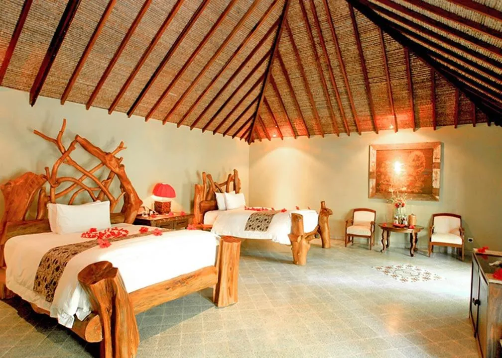 Bedroom, Bed in Hotel Tugu Lombok