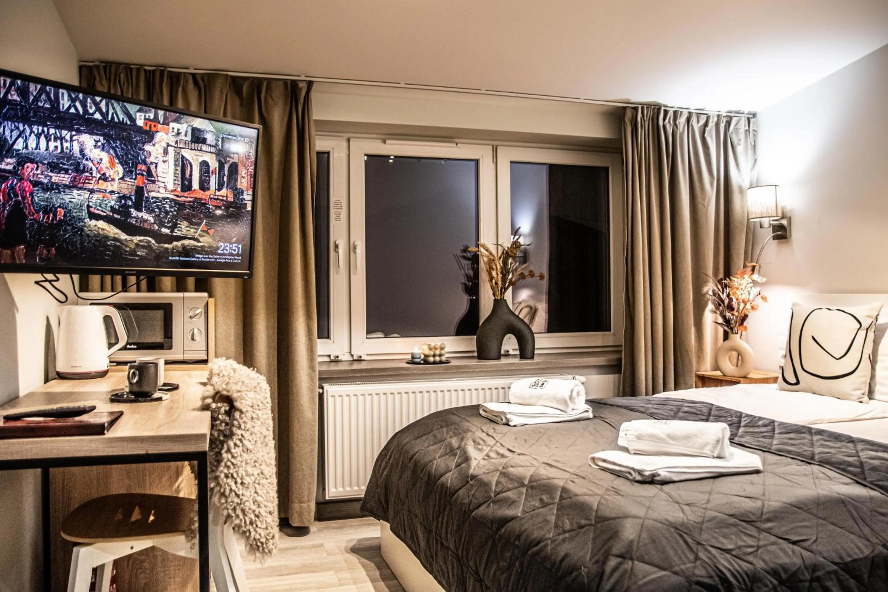 Bed in Wine Apartments