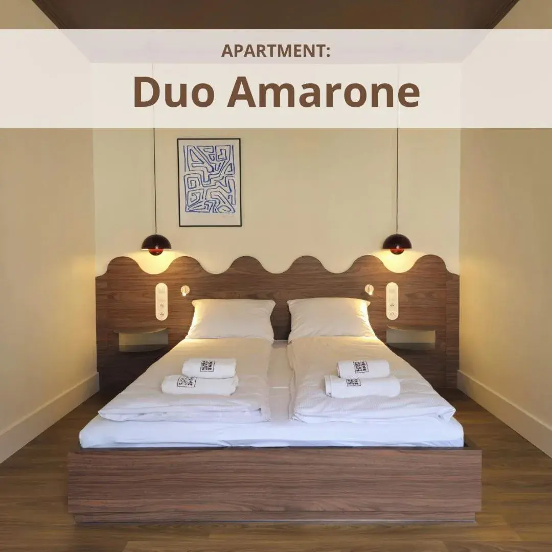 Photo of the whole room, Bed in Wine Apartments Photo of the whole room, Bed in Wine Apartments