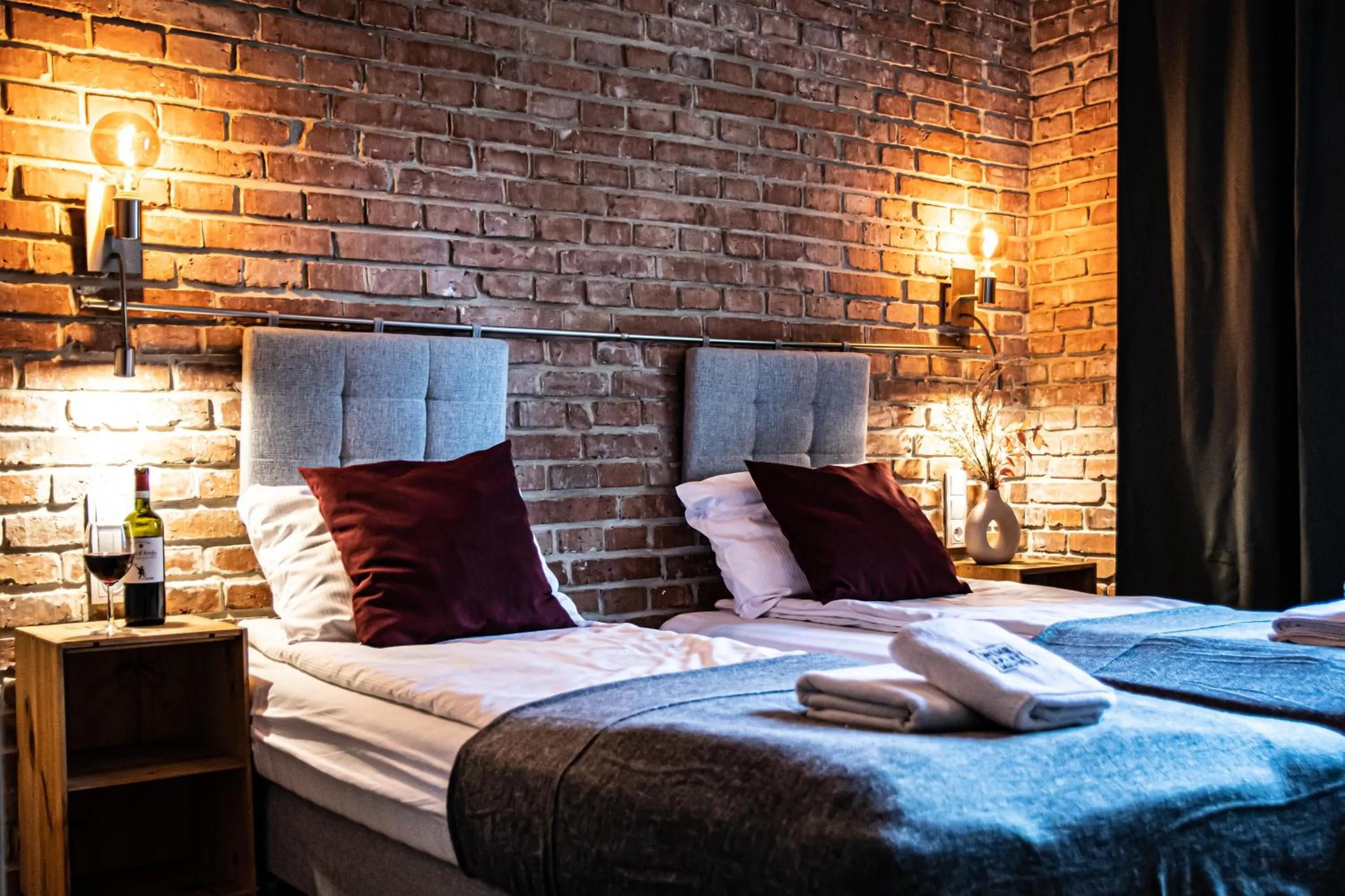 Bed in Wine Apartments