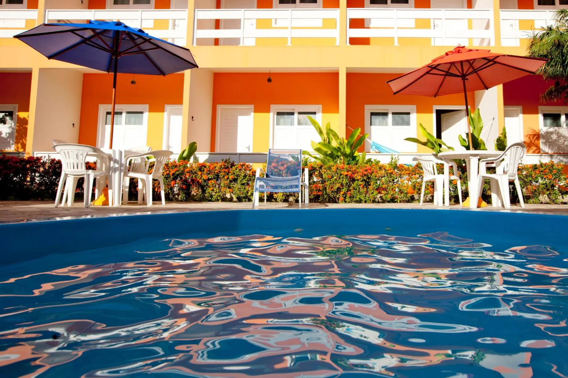 Swimming pool in Capitães de Areia Pousada