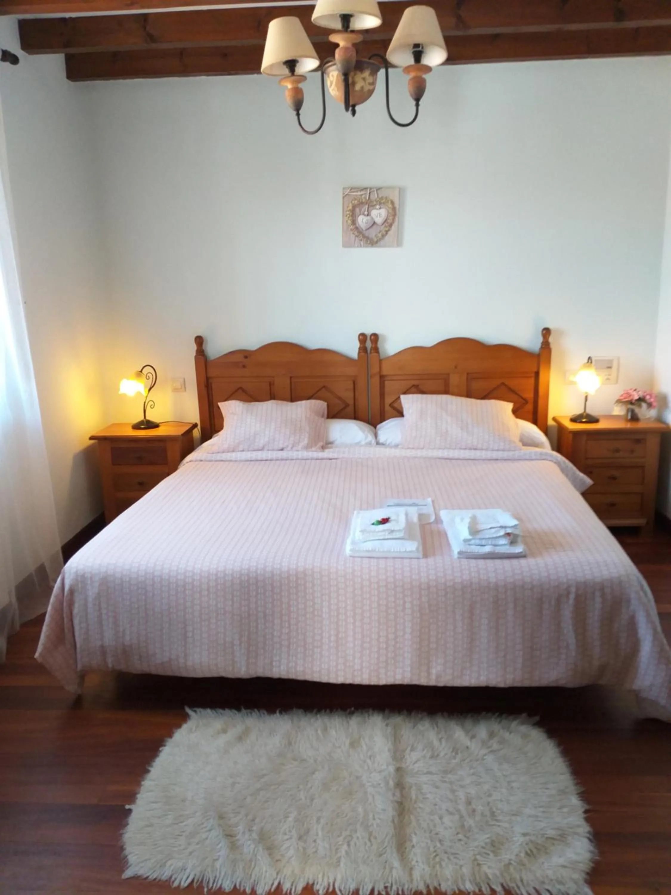 Bed in Posada Rural Entrecomillas