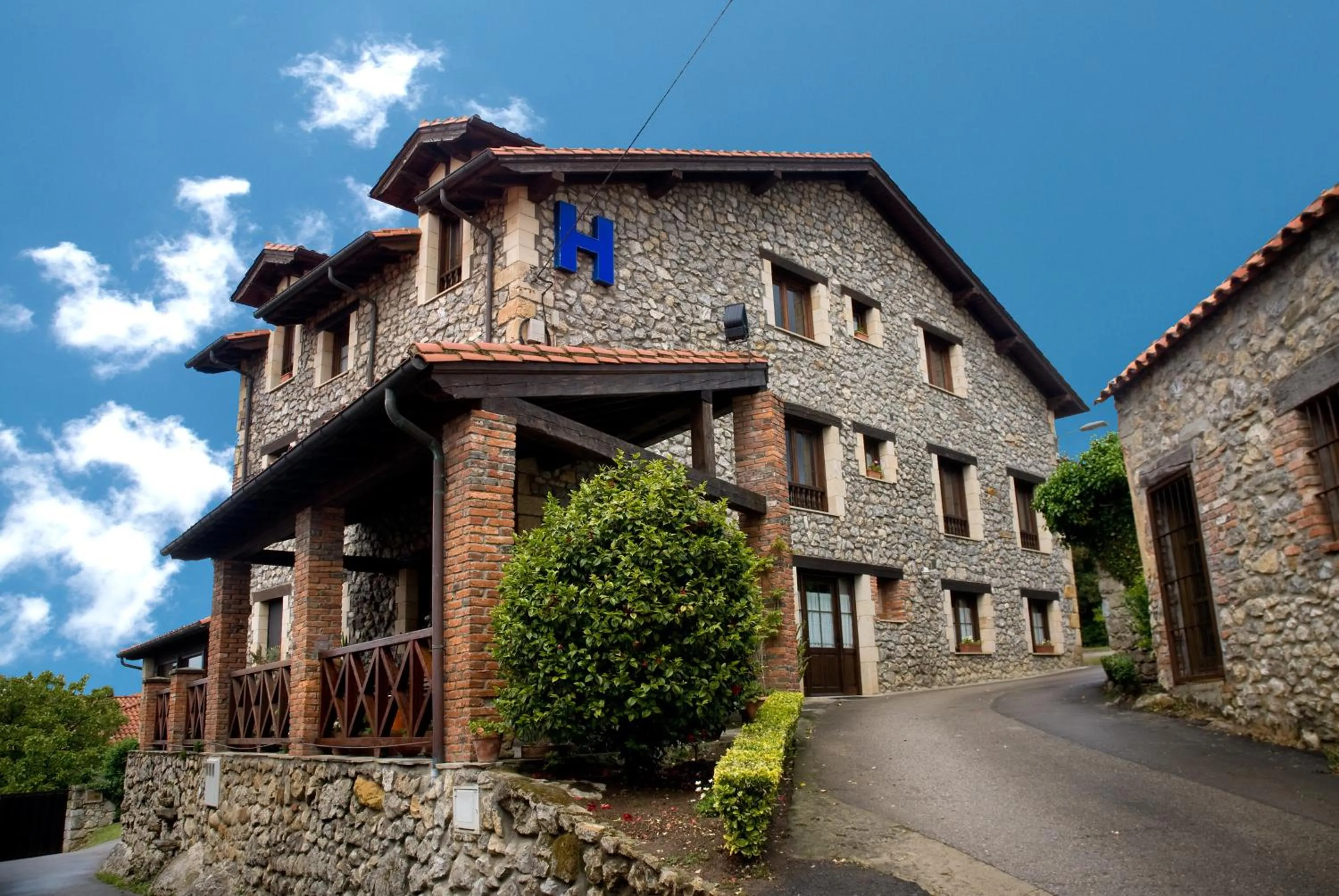 Property building in Posada Rural Entrecomillas